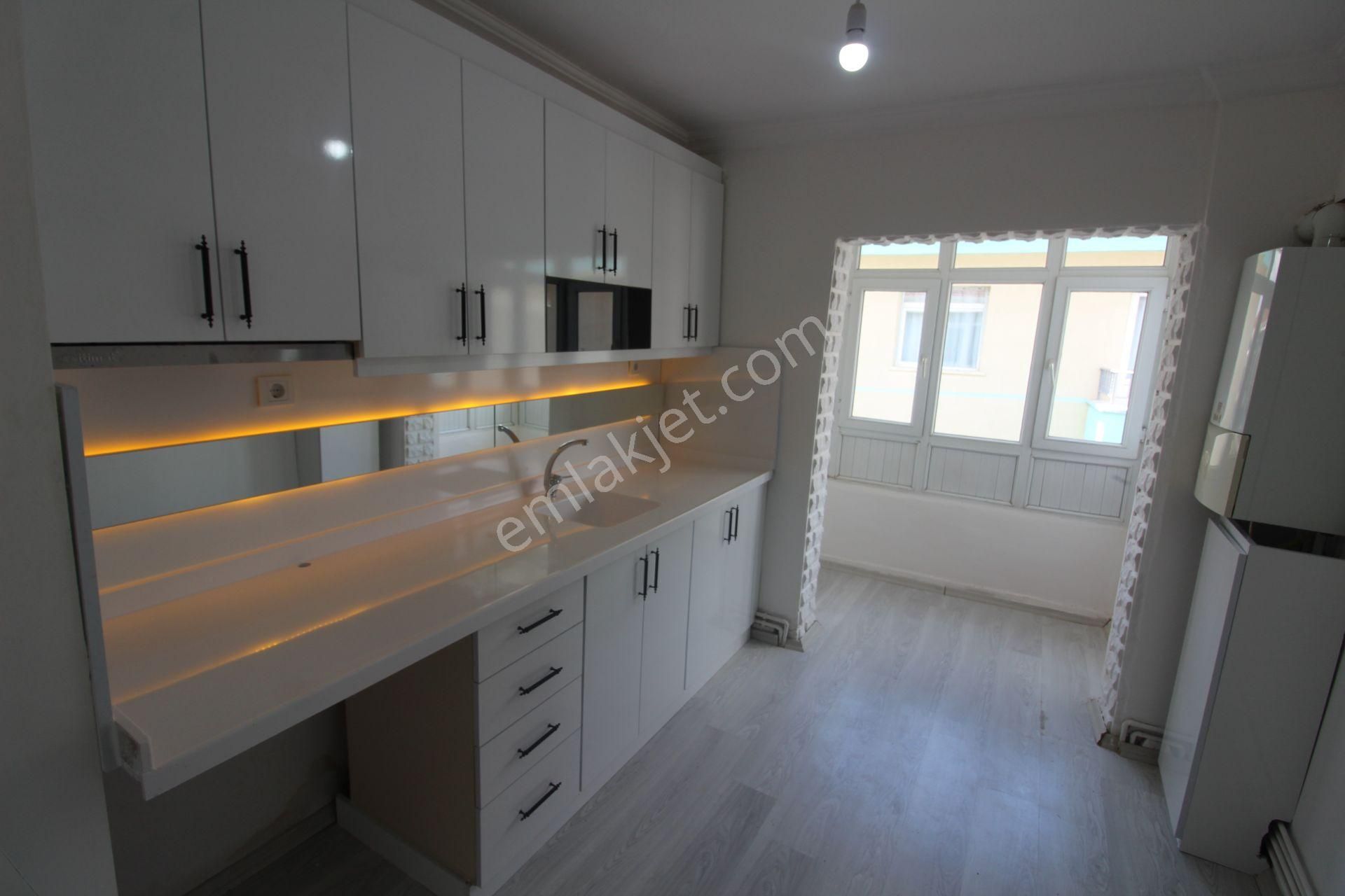 Sincan Akşemsettin Satılık Daire  SİTE EMLAKTAN AKŞEMSETTİN MH'DE 3+1 FULL YAPILI BAĞIMSIZ SALONLU DAİRE