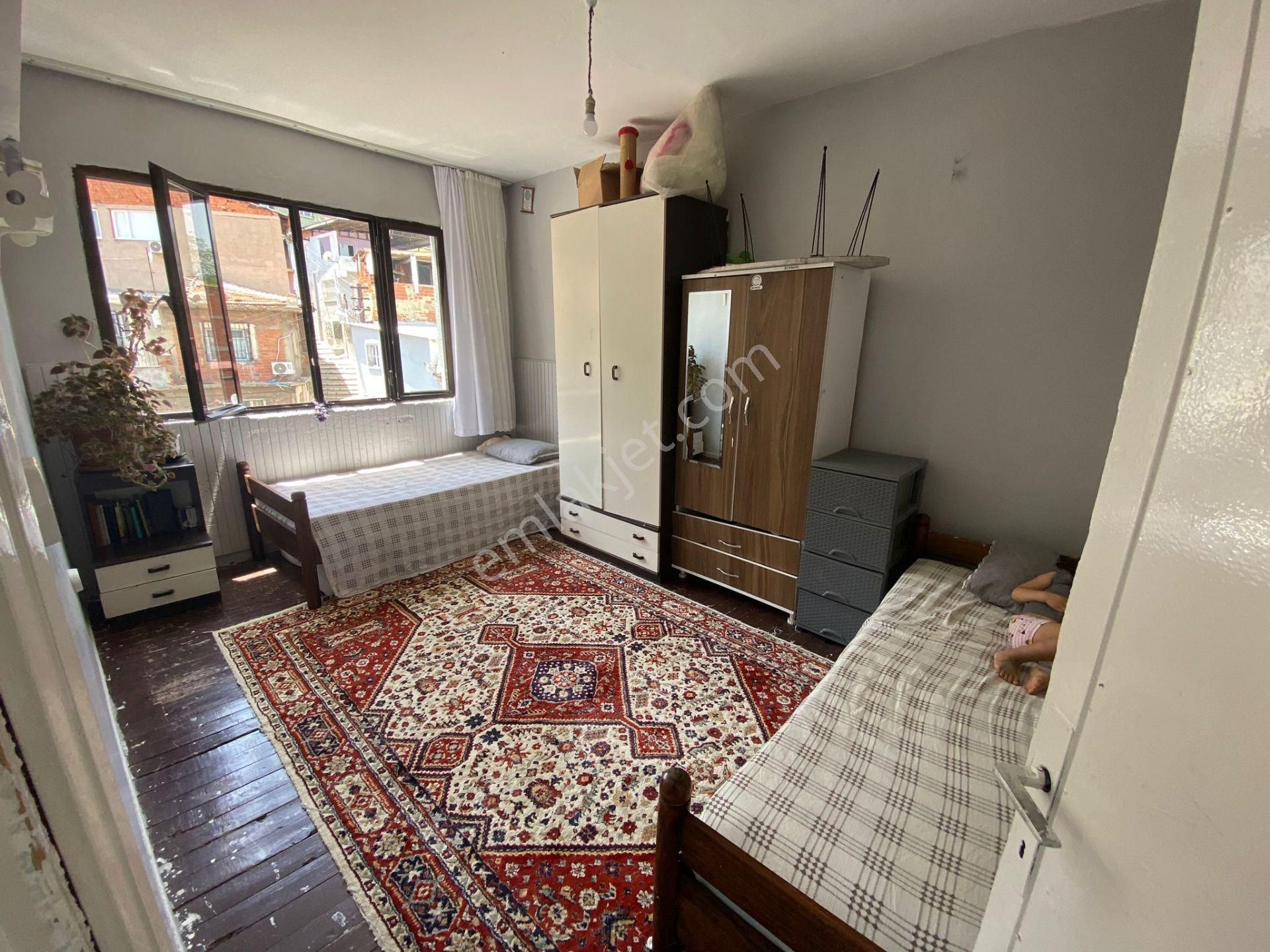 Acill Konak Ballıkuyu Akarcalı Mah.de Deniz Ve Şehir Manzaralı 2+1 100m2 Ayrı Mutfak Satılık Daire - Görsel 7