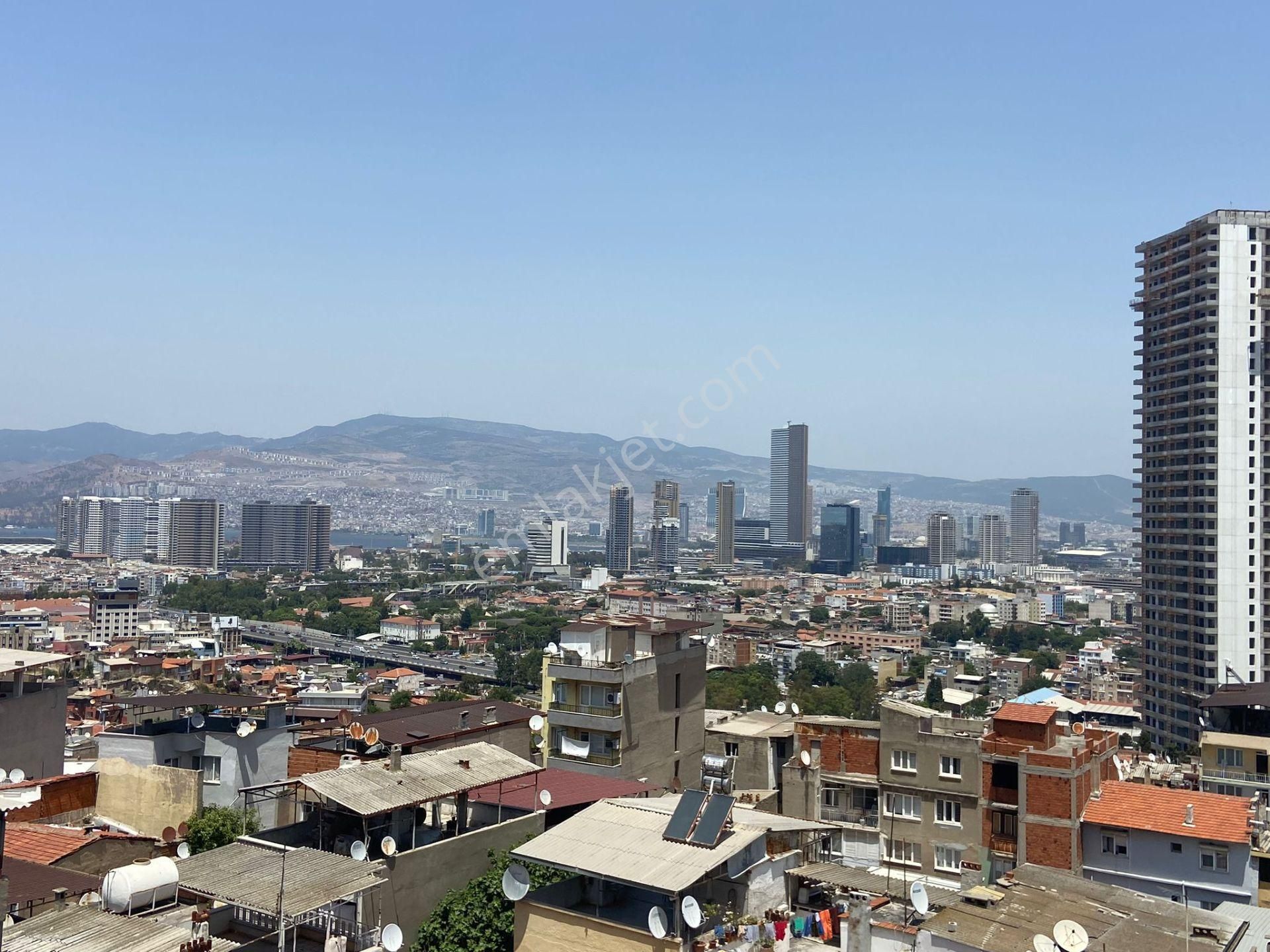 Acill Konak Ballıkuyu Akarcalı Mah.de Deniz Ve Şehir Manzaralı 2+1 100m2 Ayrı Mutfak Satılık Daire - Görsel 20