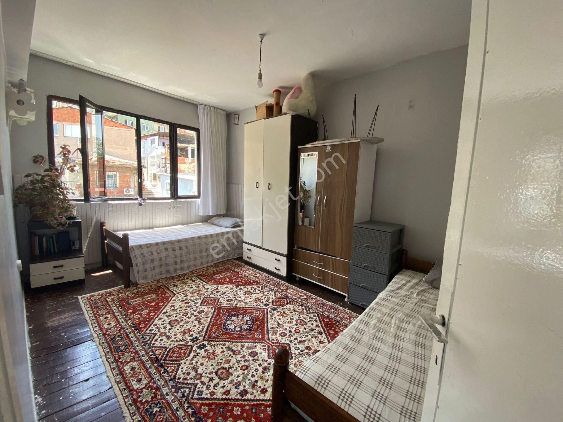 Acill Konak Ballıkuyu Akarcalı Mah.de Deniz Ve Şehir Manzaralı 2+1 100m2 Ayrı Mutfak Satılık Daire - Görsel 6