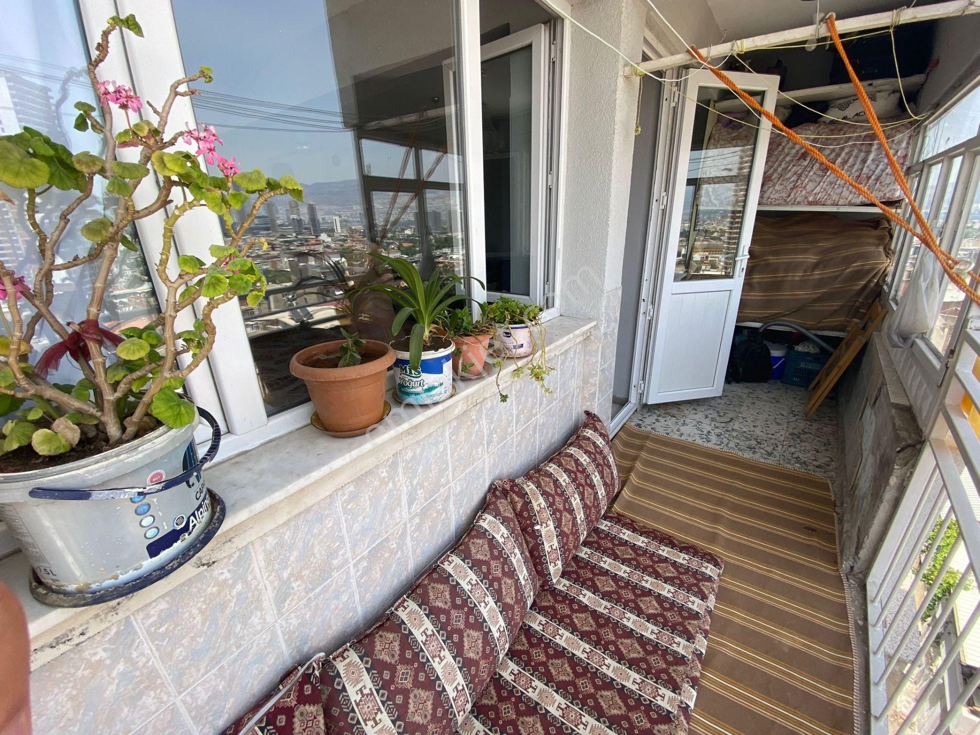 Acill Konak Ballıkuyu Akarcalı Mah.de Deniz Ve Şehir Manzaralı 2+1 100m2 Ayrı Mutfak Satılık Daire - Görsel 19