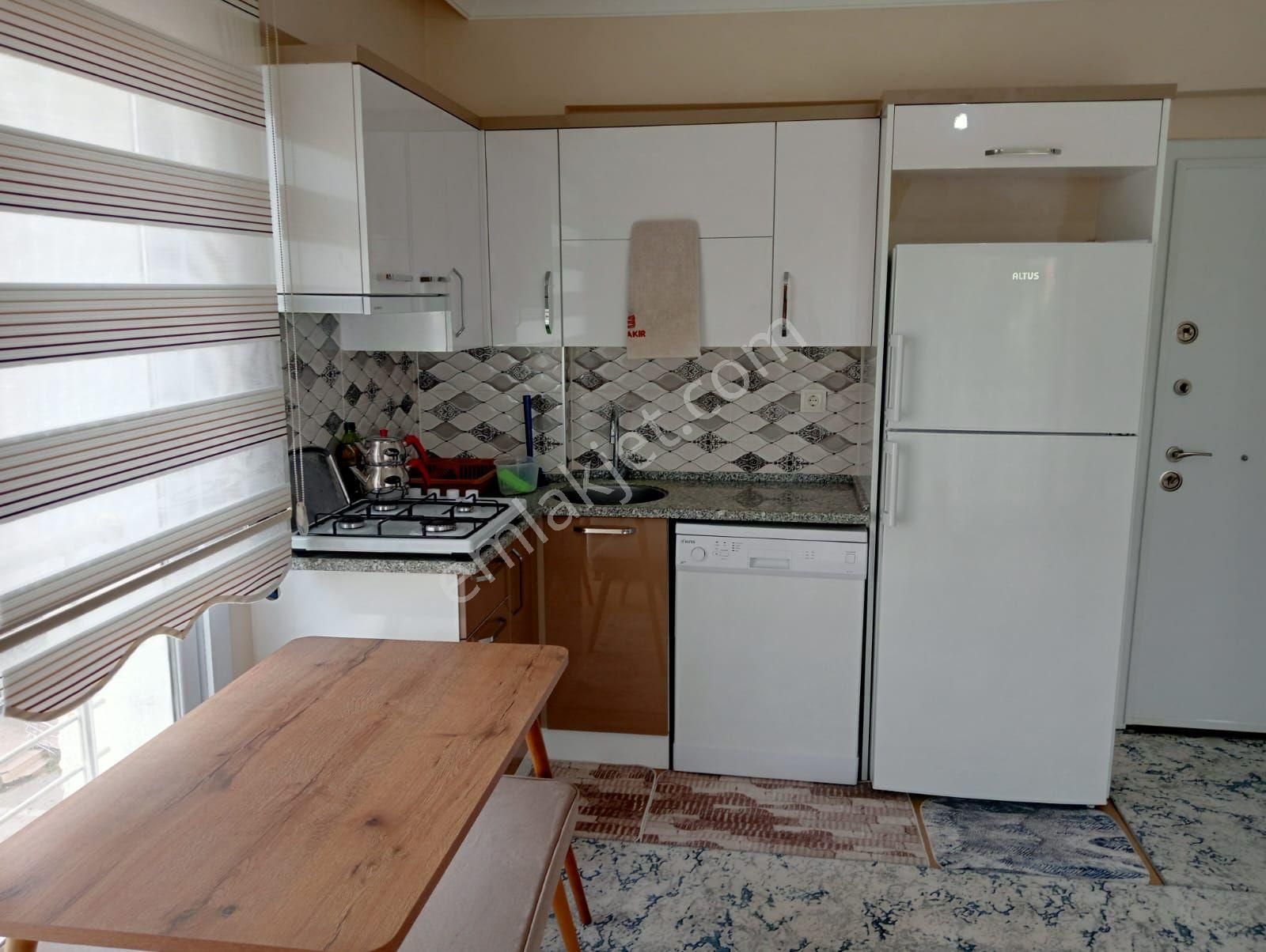 Nazilli Yeşil Satılık Daire YEŞİL MAHALLEDE FUL EŞYALI 1+1 SATILIK DAİRE