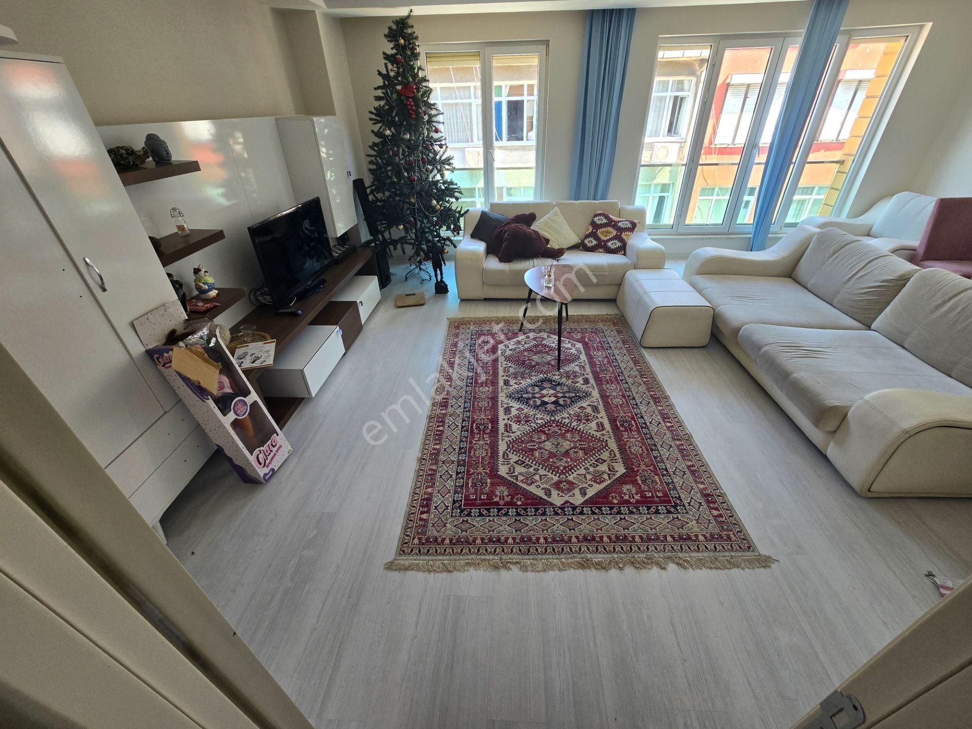 Üsküdar Ahmediye Kiralık Daire  DELUXE 26 'DAN YENİ BİNADA ASANSÖR TERASLI FUL EŞYALI LÜX DUBLEX