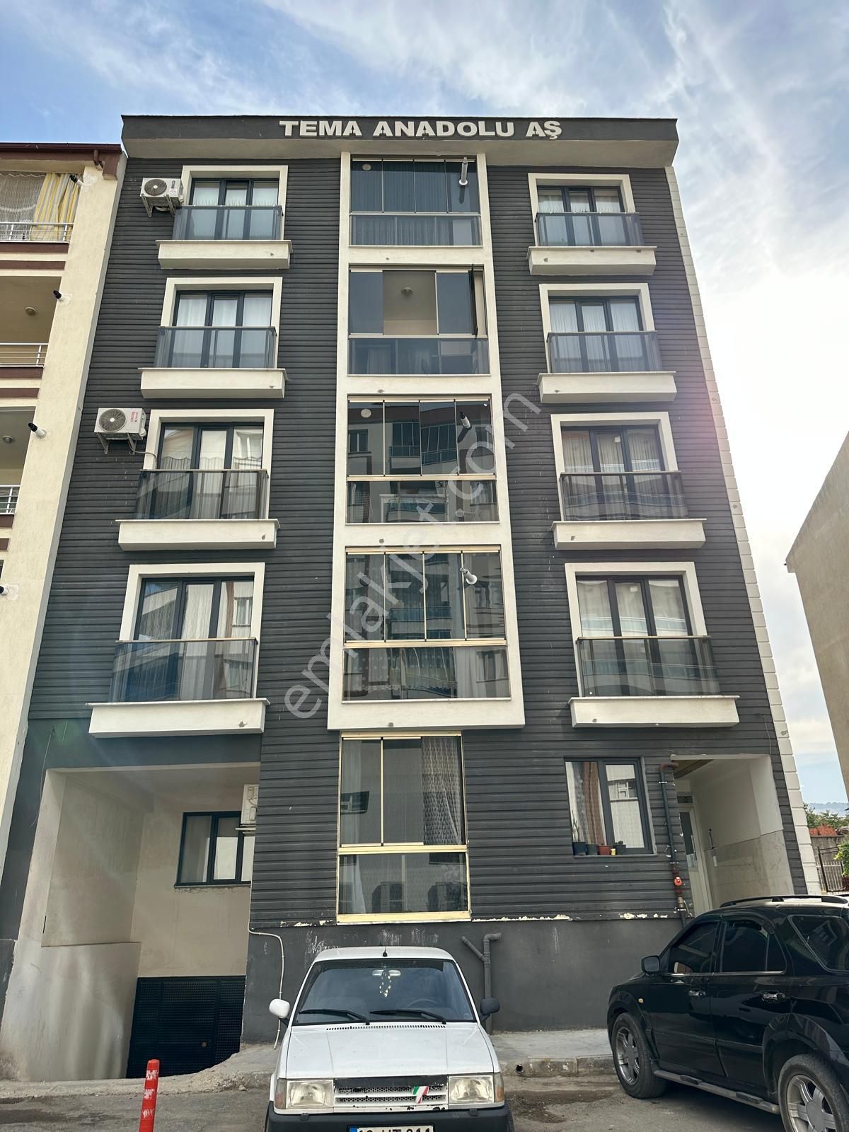 Alaşehir Kurtuluş Satılık Daire LİDYA GROUP'DAN KURTULUŞ MAH. ZAFER CAD. YÜKSEK GİRİŞ 1+1 55 M2 SATILIK LÜKS DAİRE