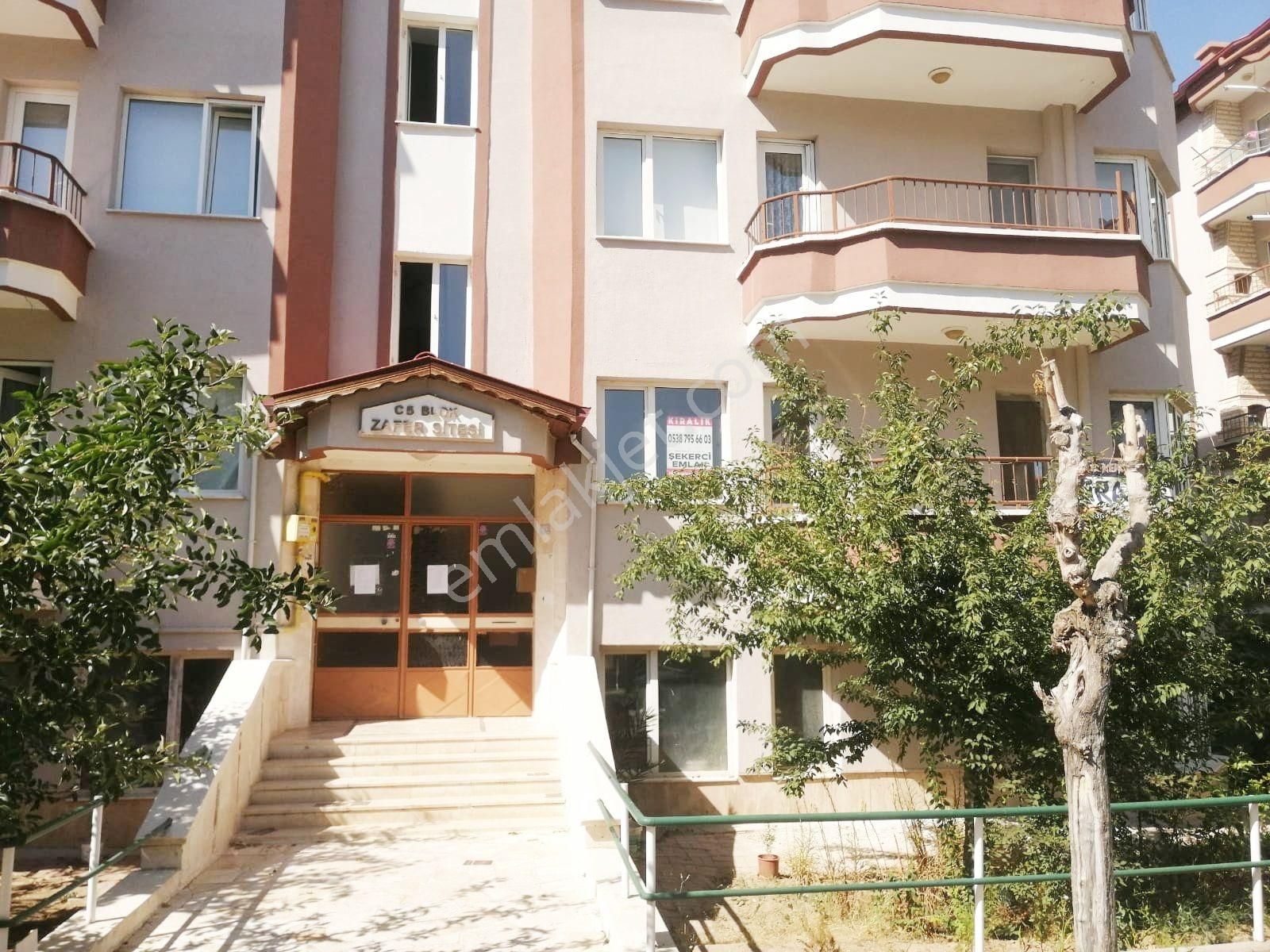 Afyonkarahisar Merkez Selçuklu Kiralık Daire  ŞEKERCİ EMLAK'DAN SELÇUKLU MAH. KİRALIK DAİRE