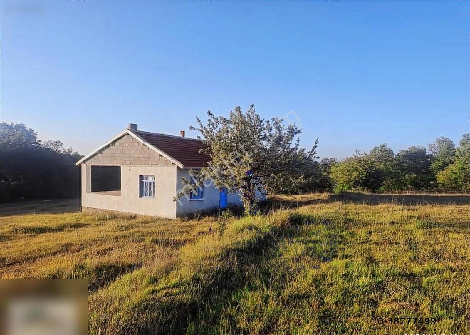 Tepebaşı Atalantekke Satılık Tarla DAĞ EMLAK// ATALANTEKKE KÖYÜNDE 3420 m2 İÇİNDE EVİ BULUNAN TARLA