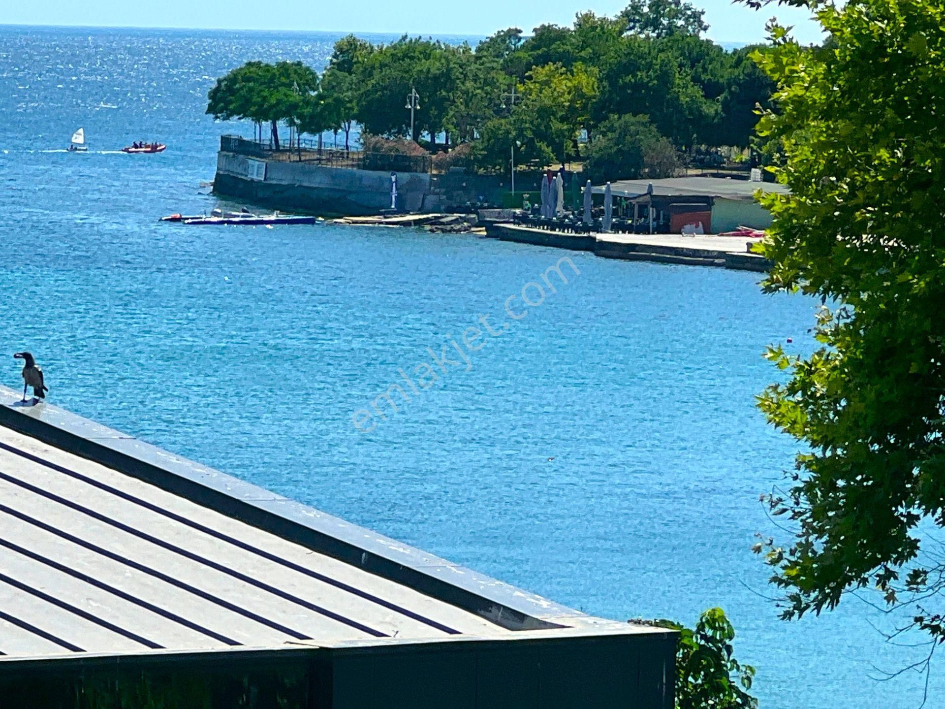 Kadıköy Fenerbahçe Satılık Daire  Mutlu Aydın'dan Koru Sitesinde 260m2 Panoramik Manzaralı 4+1