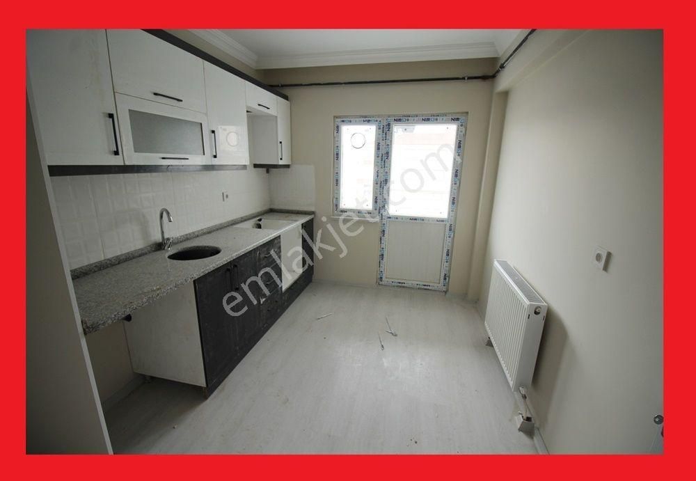 Çorlu Cemaliye Satılık Daire  CEMALİYE PERŞEMBE PAZARINA YAKIN 95M2 2+1 KAPALI OTOPARKLI SIFIR