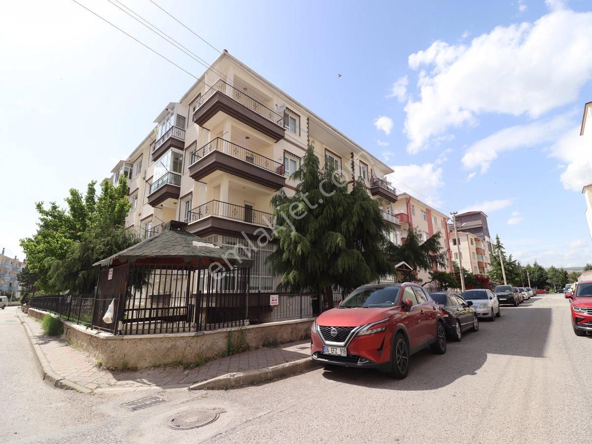 Sincan Ahi Evran Satılık Daire ANKARA SİNCAN AHİEVRAN MAHALLESİ’NDE SATILIK 3+1 DAİRE