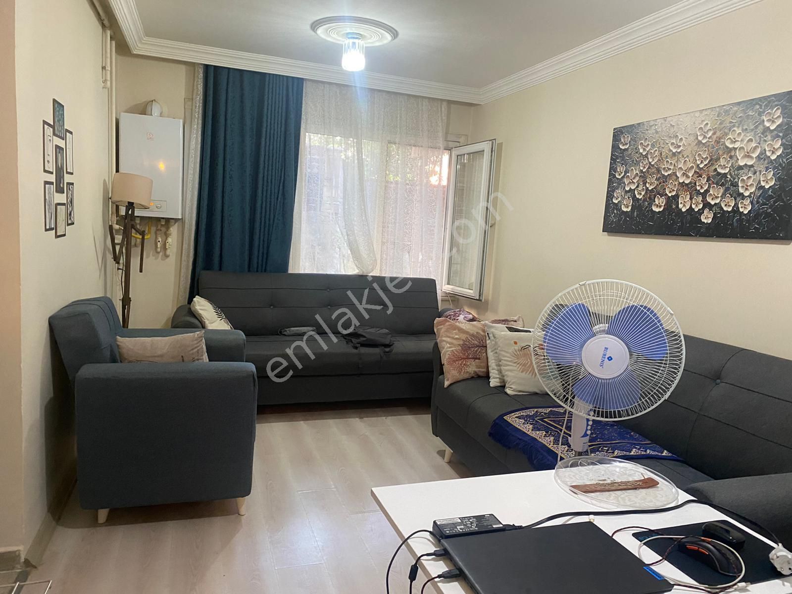 Fatih Ayvansaray Satılık Daire  FATİH AYVANSARAY MAHALLESİ / 1,5+1 / 60M2 / BAHÇELİ DÜZ GİRİŞ SATILIK DAİRE