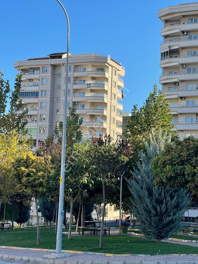 Akpiyerde Huzur Sitesinde Merkezi Konumda Daire - Görsel 18