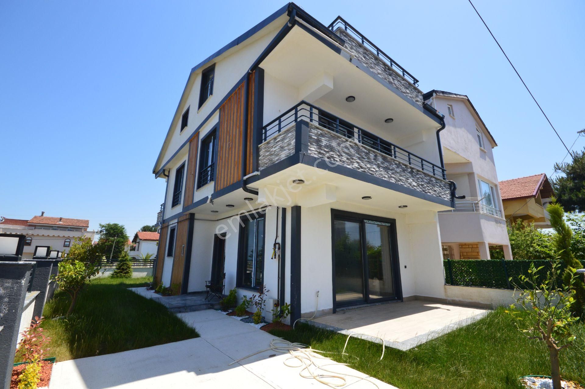 Kocaali Yalı Satılık Villa  SAKARYA KOCAALİ DE 4+1 MÜSTAKİL BAHÇELİ SIFIR VİLLA