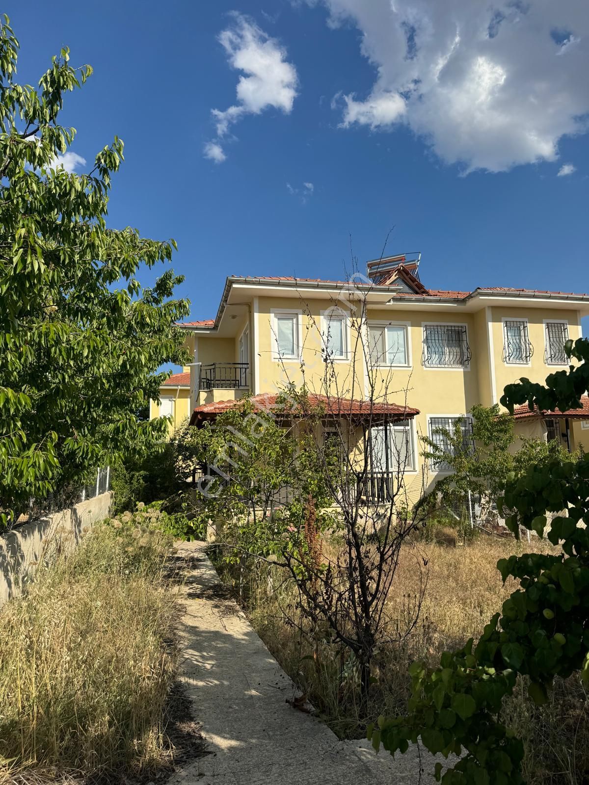 Korkuteli Uzunoluk Satılık Villa  ANTALYA KORKUTELİ UZUNOLUK MAH. SİTESİ İÇİNDE 2+1 VİLLA 