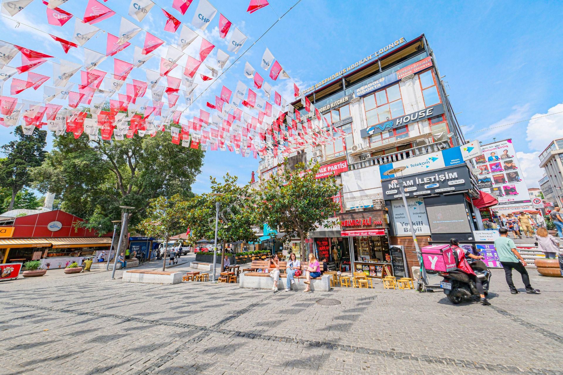 Beşiktaş Sinanpaşa Satılık Dükkan & Mağaza Satılık Beşiktaş Meydanında Vidin İş Merkezinde Dükkan