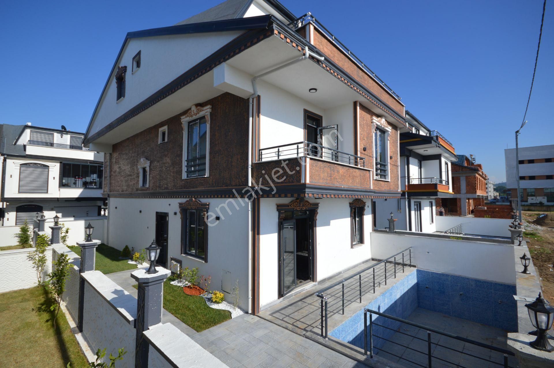 Kocaali Yalı Satılık Villa  SAKARYA KOCAALİ DE MÜSTAKİL BAHÇELİ 4+1 SIFIR VİLLA