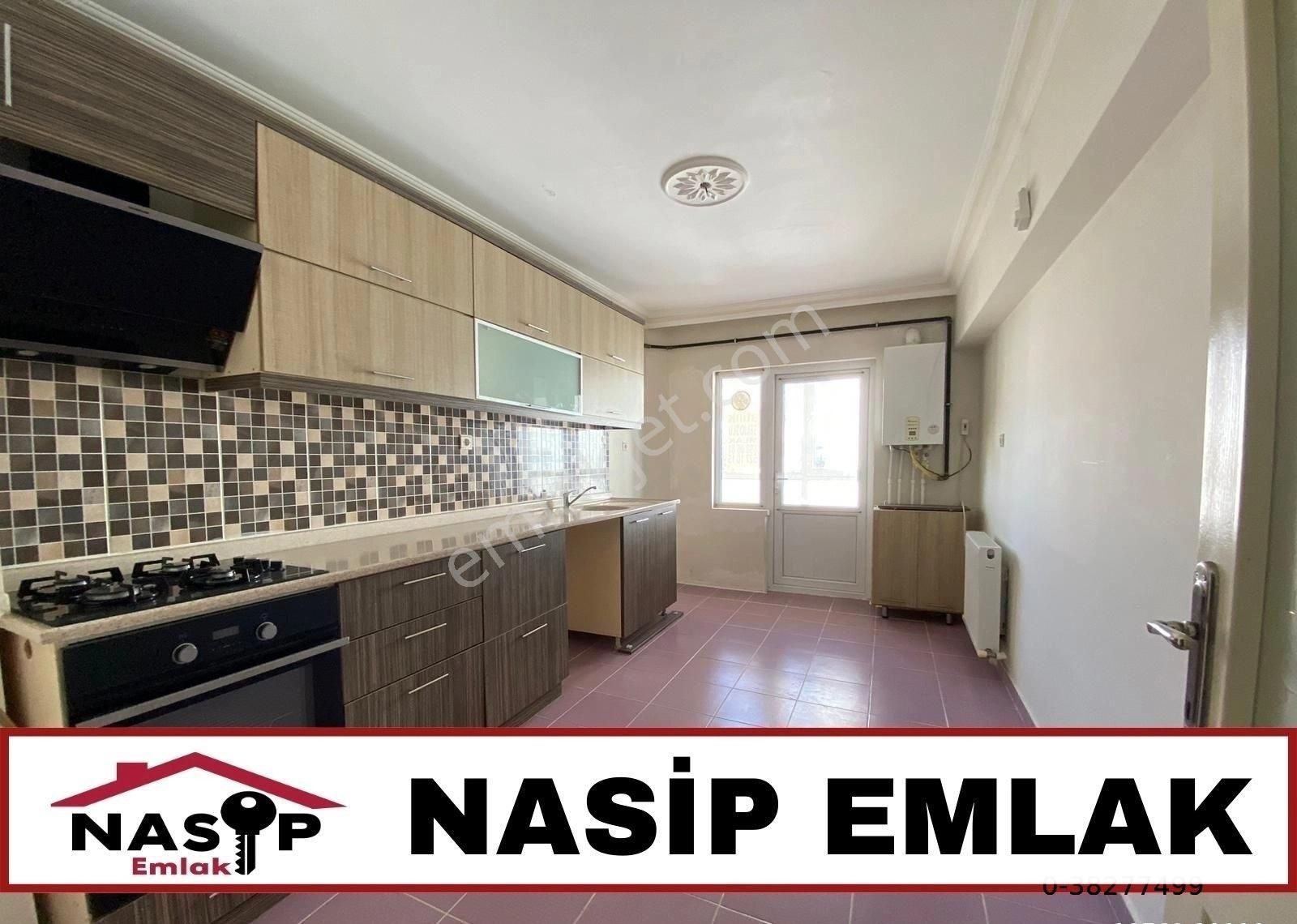 Pursaklar Fatih Satılık Daire NASİP EMLAK SATILIK 3+1 ÇİFT BANYOLU KİLERLİ YAPILI MASRAFSIZ MERKEZİ YERDE DAİRE