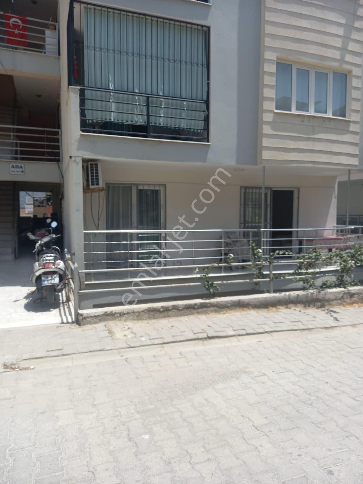 Kuşadası Camiatik Satılık Daire Kuşadası Merkezde 3+1 Satılık Daire