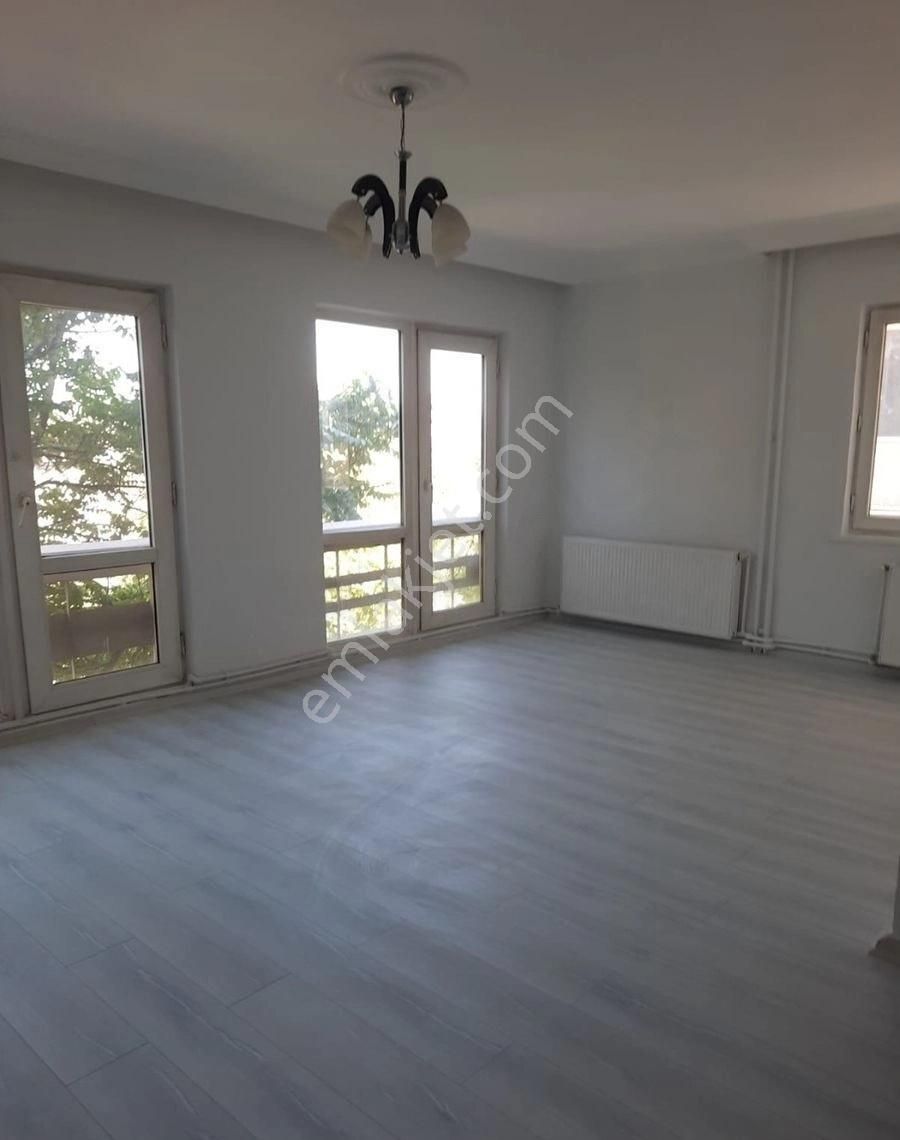 Çankaya Maltepe Kiralık Daire GMK BULVARI ÜSTÜNDE 3 + 1 4.KAT ASANSÖRLÜ KOMBİLİ BOŞ