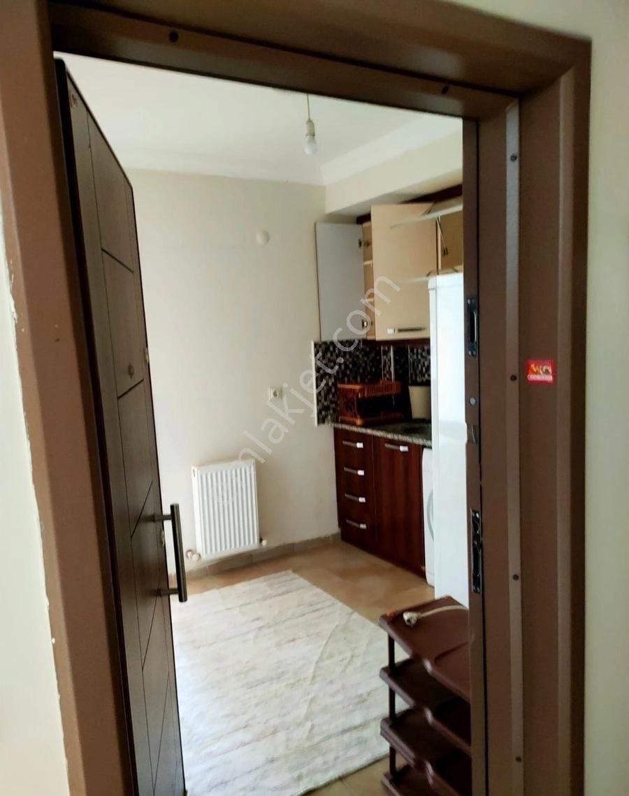 Burdur Merkez Konak Kiralık Daire Merkezi konumda bakımlı 1+1