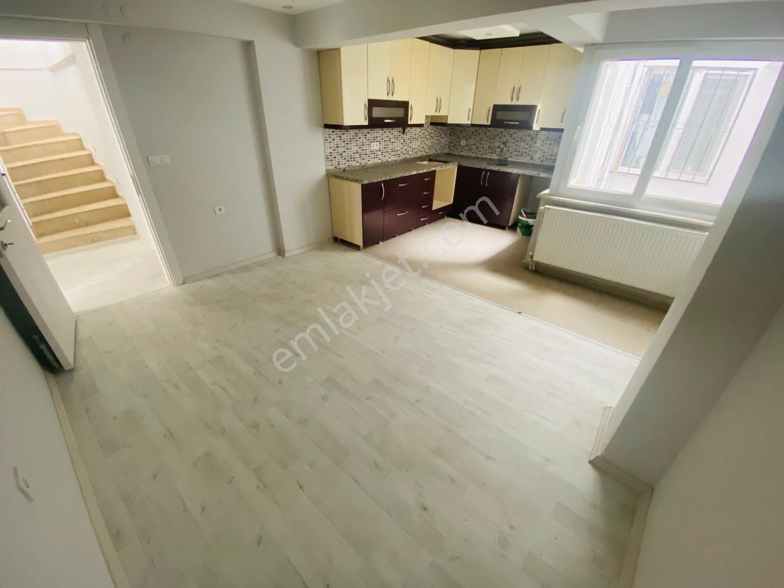 Yunusemre Kaynak Satılık Daire  EMİR GRUP'TAN KAYNAK MAHALLESİNDE 4+1 180M2 SATILIK DUBLEX