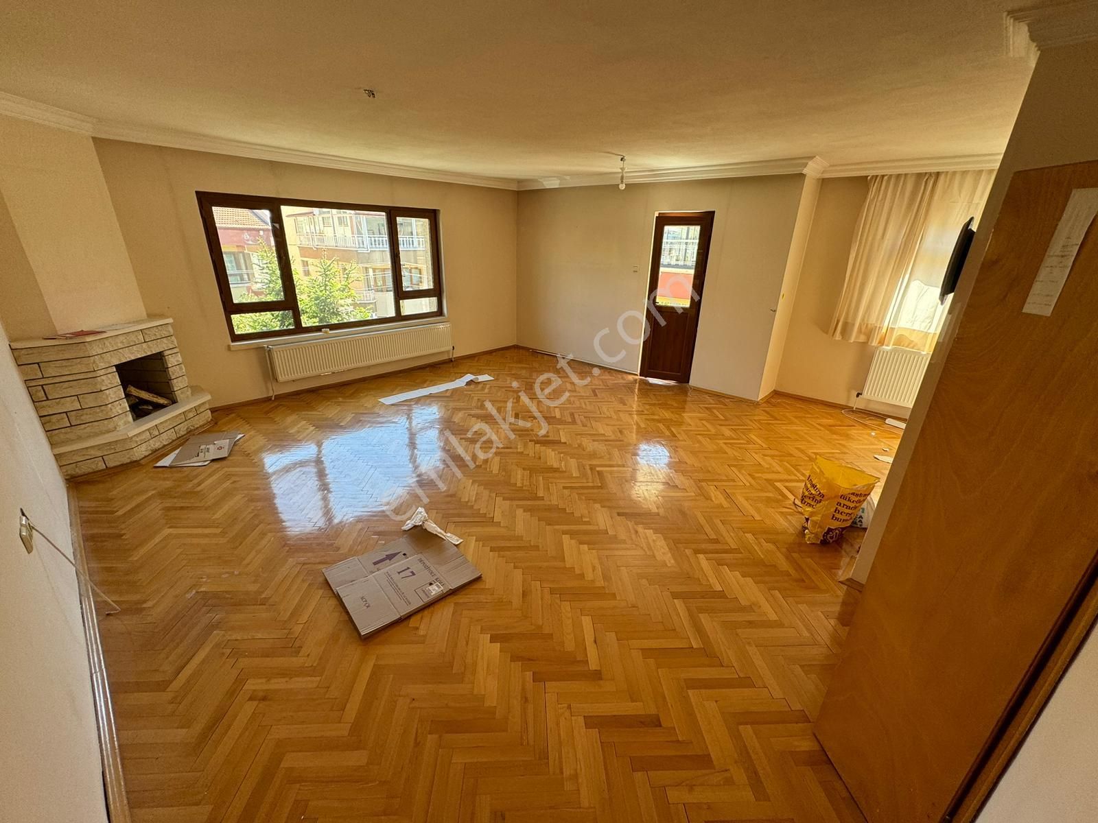 Çankaya Metin Akkuş Satılık Daire  LEVENT'TEN DİKMEN VADİSİ YAKINI 4+1+2 BANYO 270M2 TERASLI DUBLEKS DAİRE İÇERİSİ FULL YENİLENECEKTİR