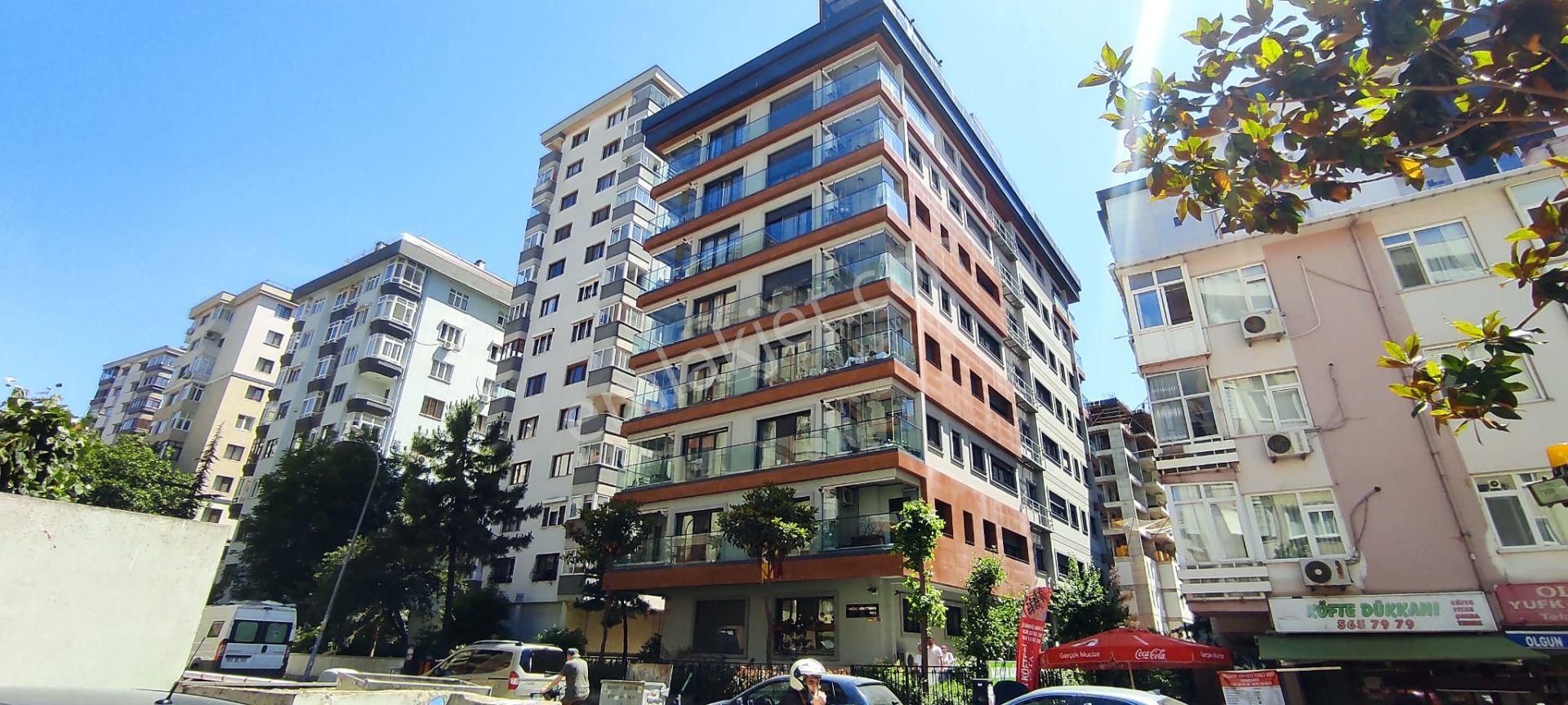 Kadıköy Feneryolu Satılık Daire  SEEWORLD FENERYOLU MAH.2+1 BALKONLU 116m2 FIRSAT SATILIK kadıköy