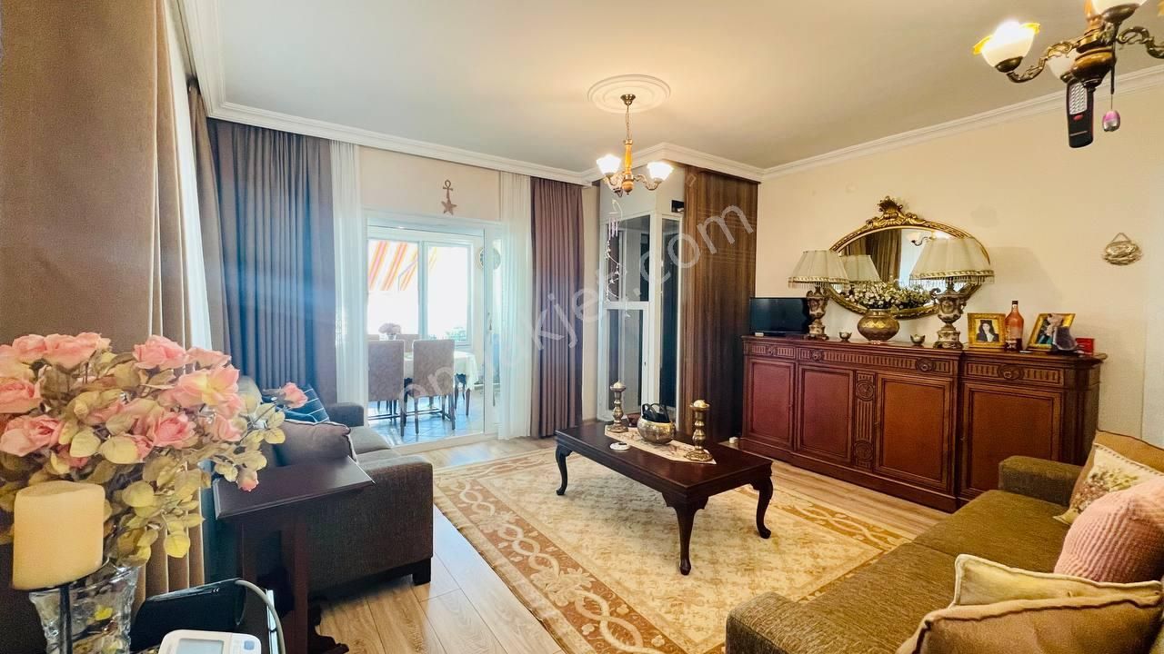 Büyükçekmece Bahçelievler De 4+2 Satılık Villa Full Deniz Manzaralı - Görsel 16