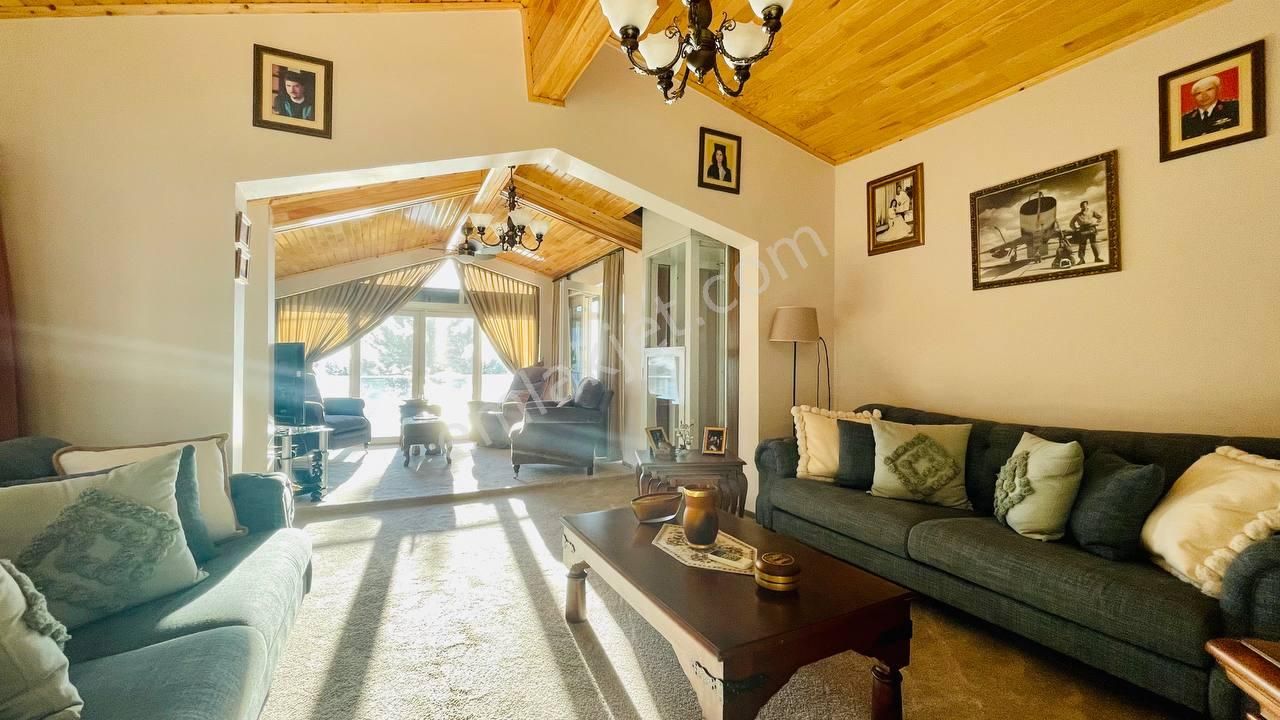 Büyükçekmece Bahçelievler De 4+2 Satılık Villa Full Deniz Manzaralı - Görsel 8