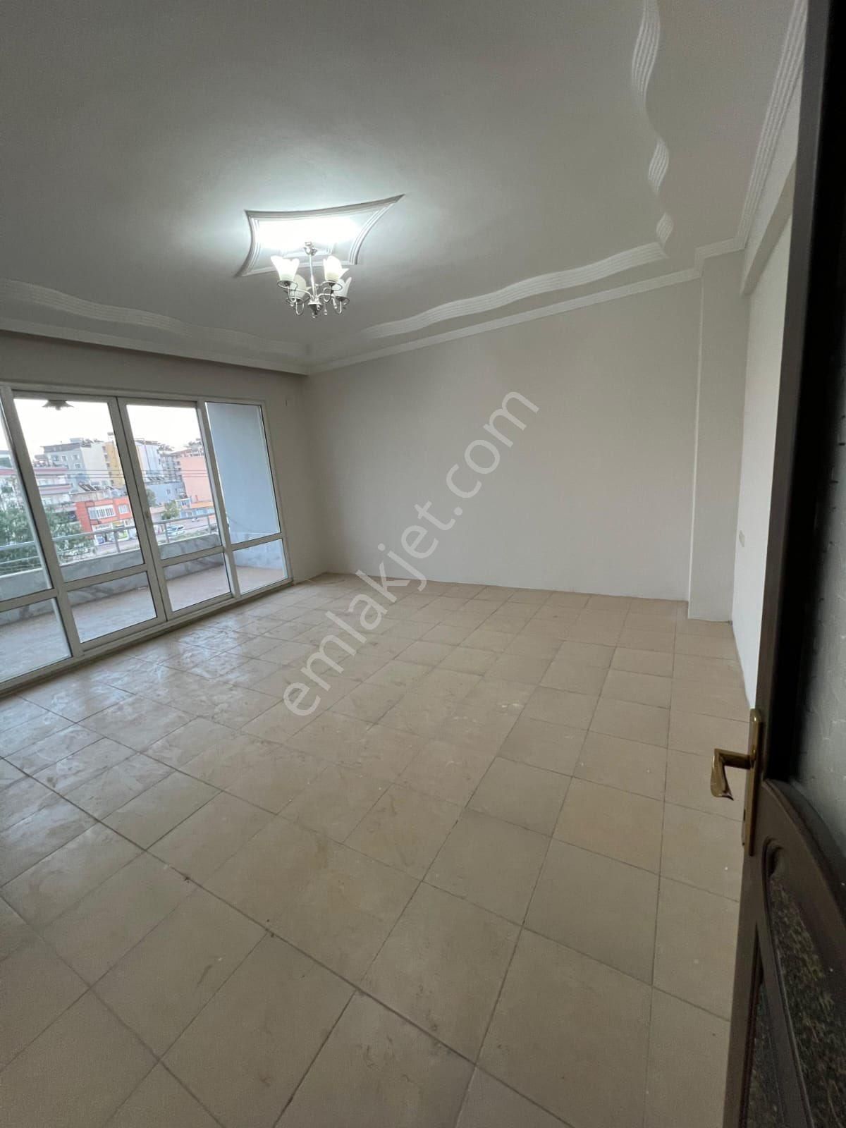 Kilis Merkez Yaşar Aktürk Kiralık Daire A&K EMLAK 3’TEN KİRALIK 3+1 DAİRE