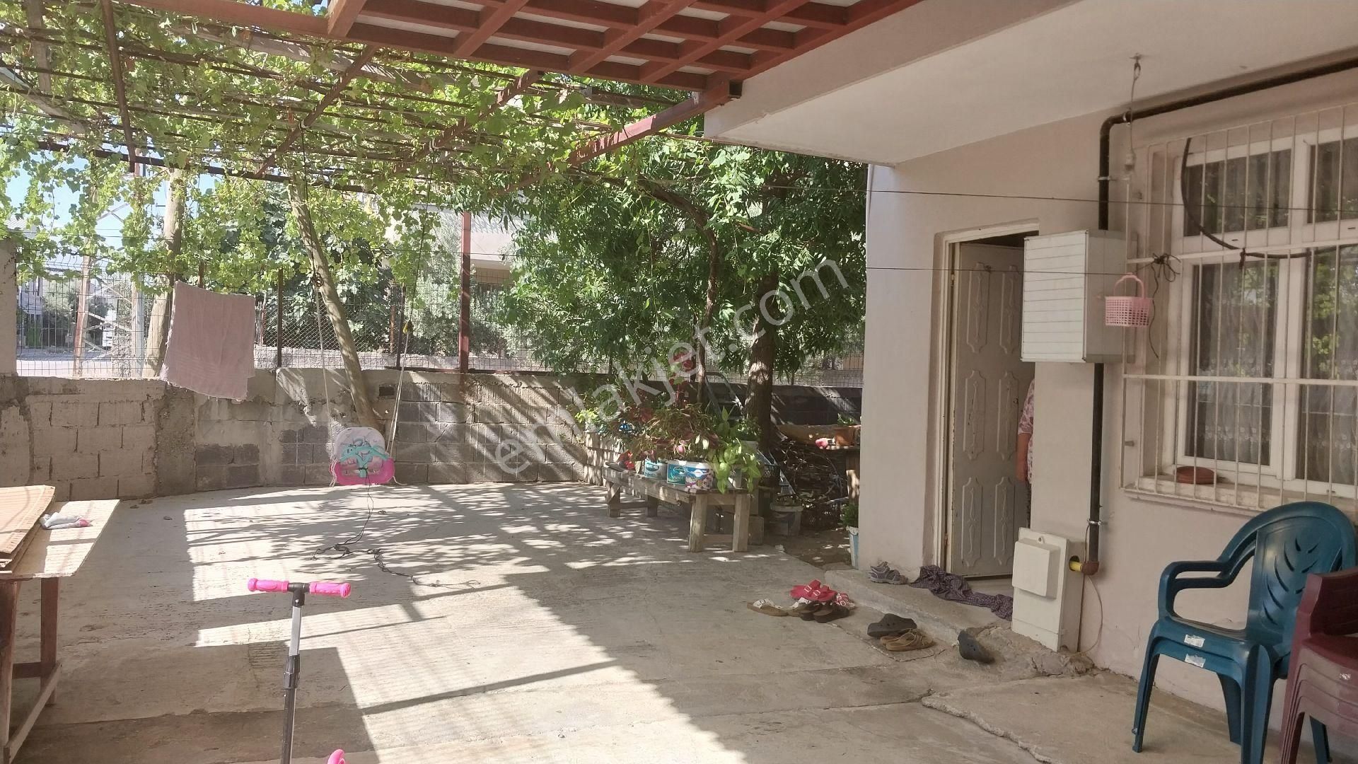 Levent Mh Satılık Köşebaşında 2katlı Bahçeli Müstakil - Görsel 4