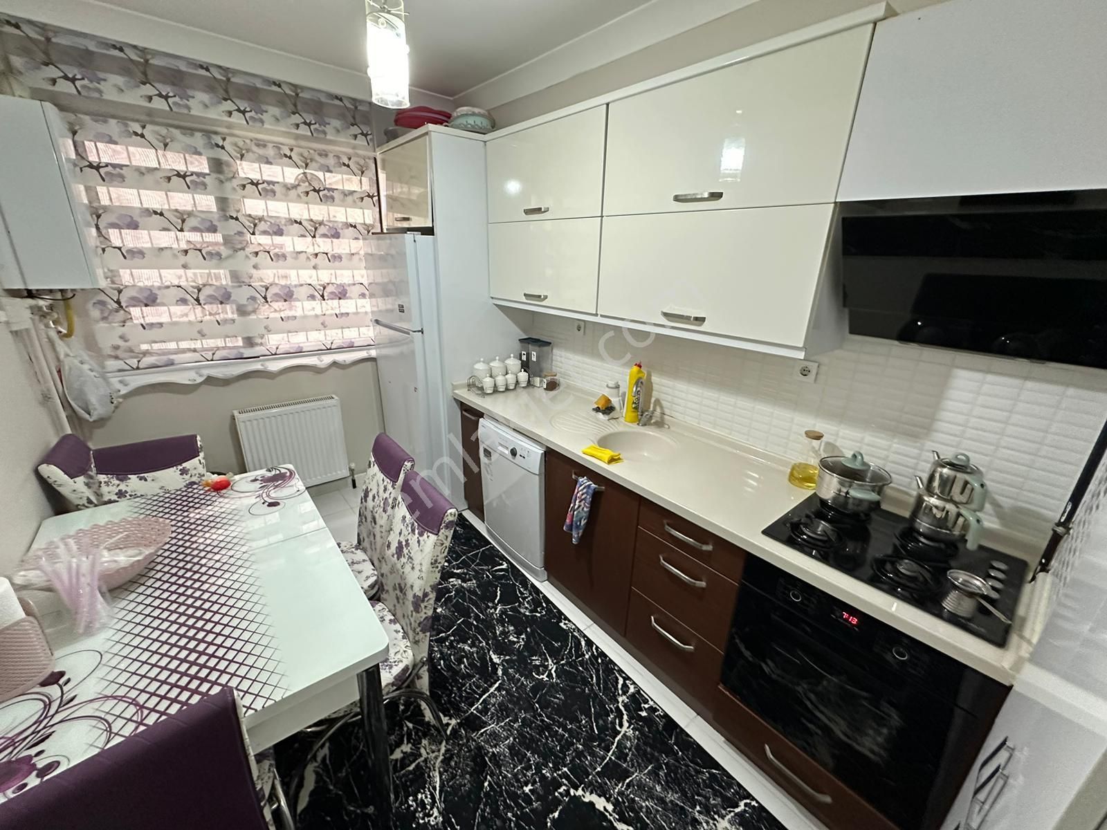 Keçiören Esertepe Satılık Daire  ESERTEPEDE CADDE YAKININDA KUPON DAİRE YENİ BİNADA GİRİŞ KAT