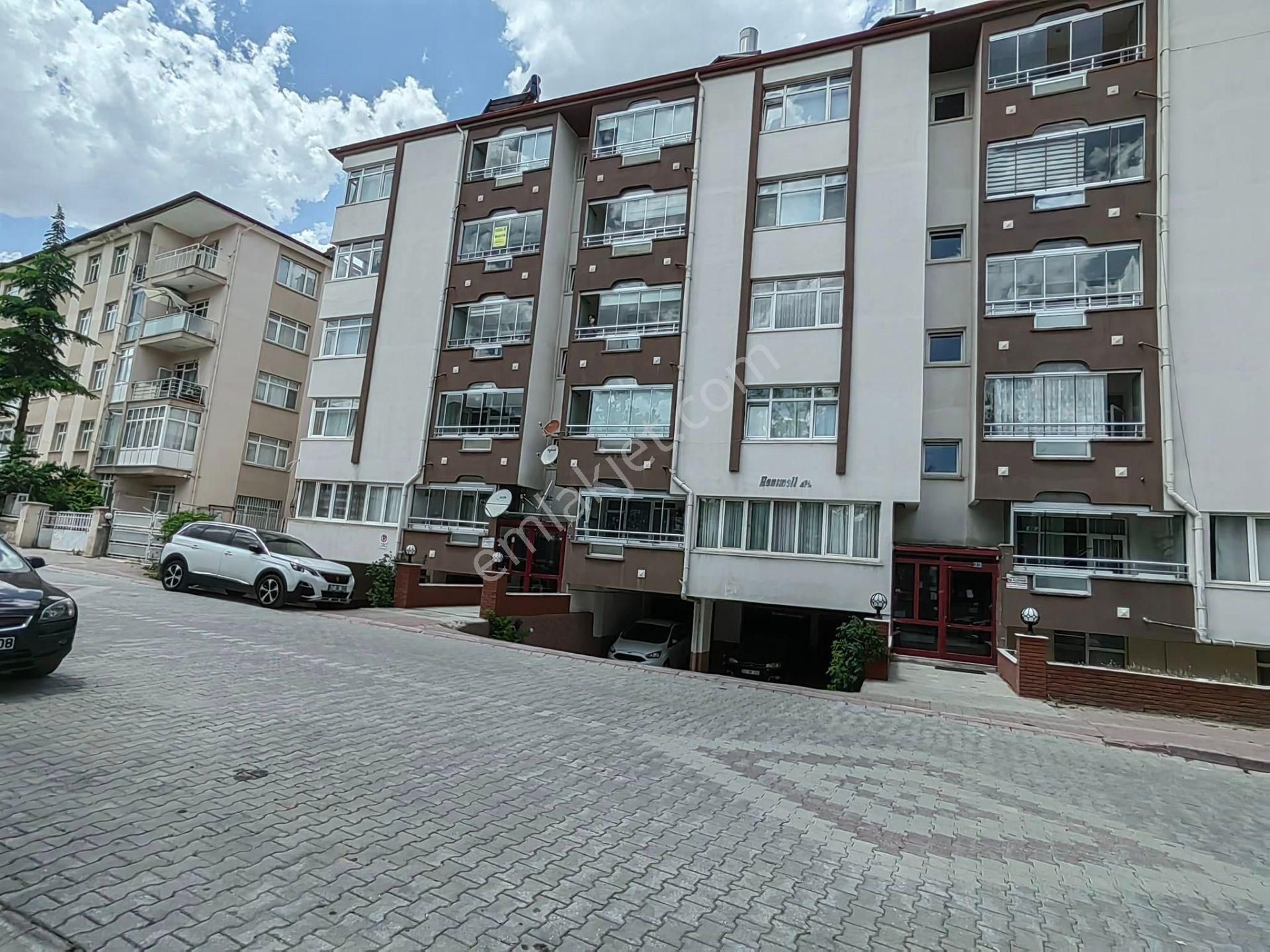 Akşehir Selçuk Kiralık Daire  NASREDDİN EMLAK TAN  ATATÜRK ORTAOKULU KARŞISI KİRALIK DAİRE