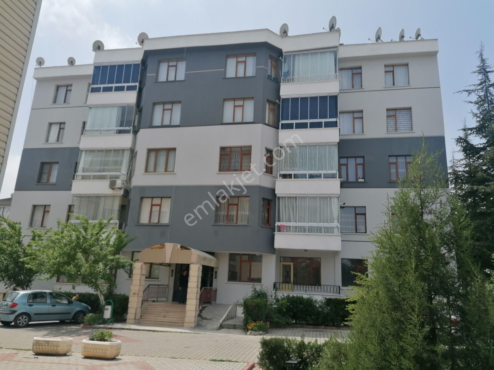 Selçuklu Mehmet Akif Kiralık Daire  MEMURA MEHMET AKİF MAH.SANCAK SİTELERİ FULL YAPILI YENİ BAKIMLI 2+1 GİRİŞ KAT CAM BALKONLU SİTE İÇİ