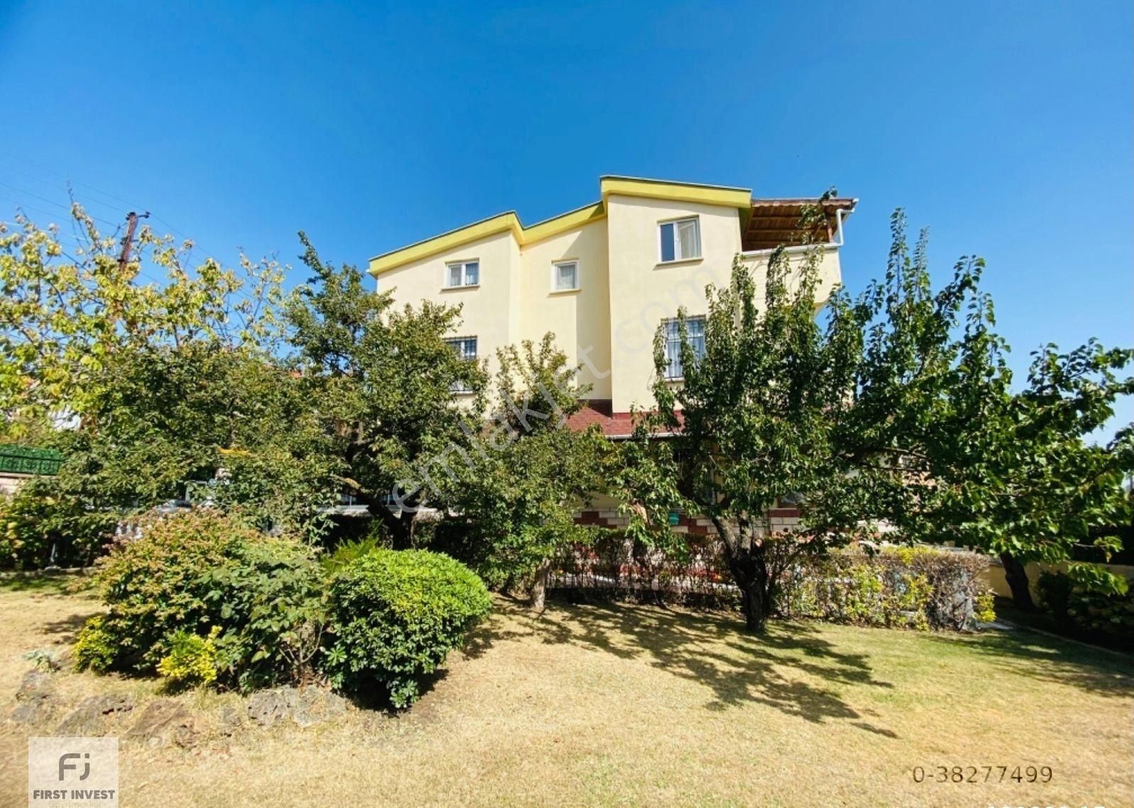 Marmaraereğlisi Kamaradere Satılık Villa Marmara Ereğlisi'nde 510 Metre Arsa İçinde 4+1 Müstakil Villa