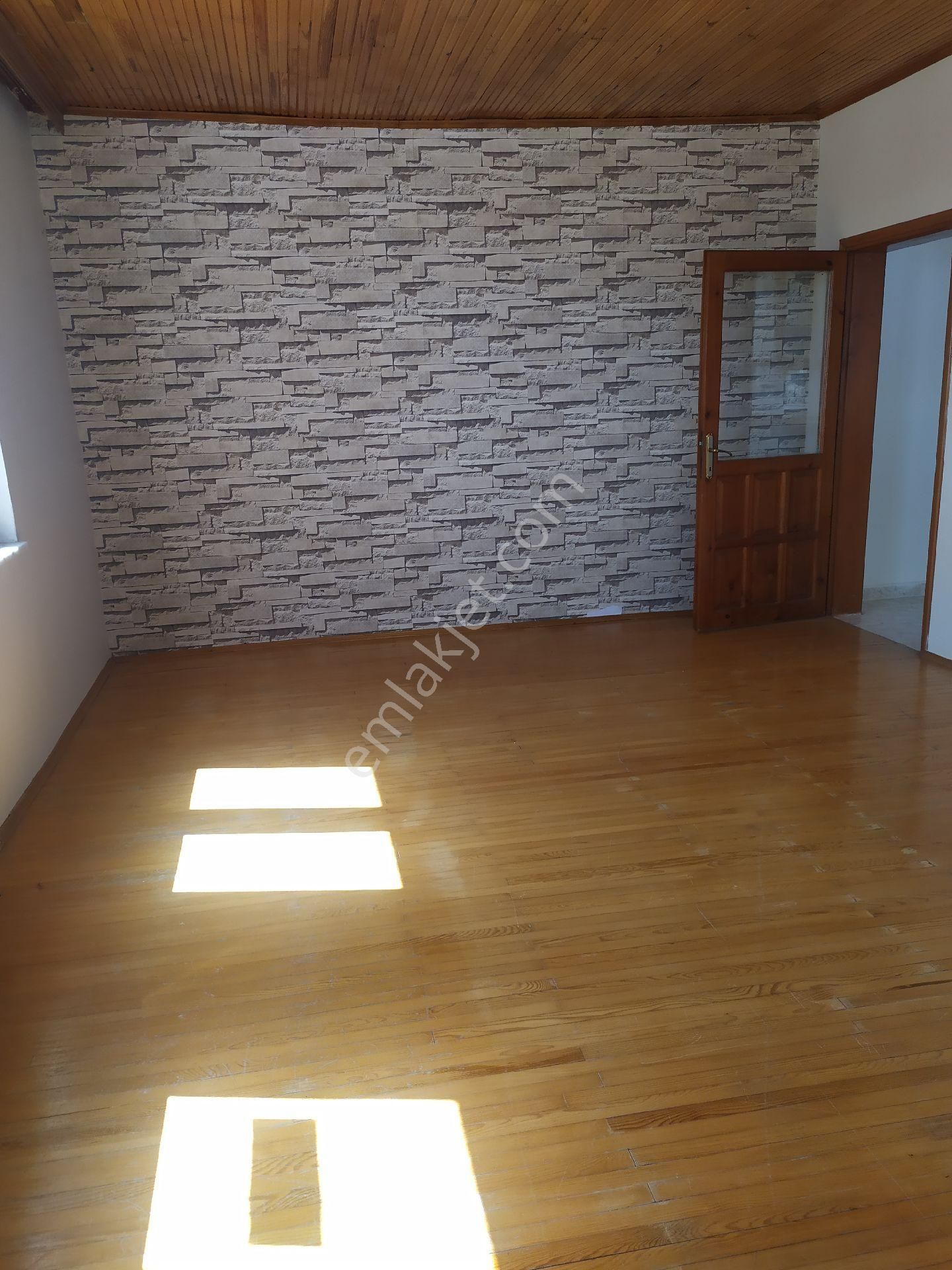 Merzifon Yunus Emre Kiralık Daire GENİŞ FERAH 3+1 AİLE APARTMANI 