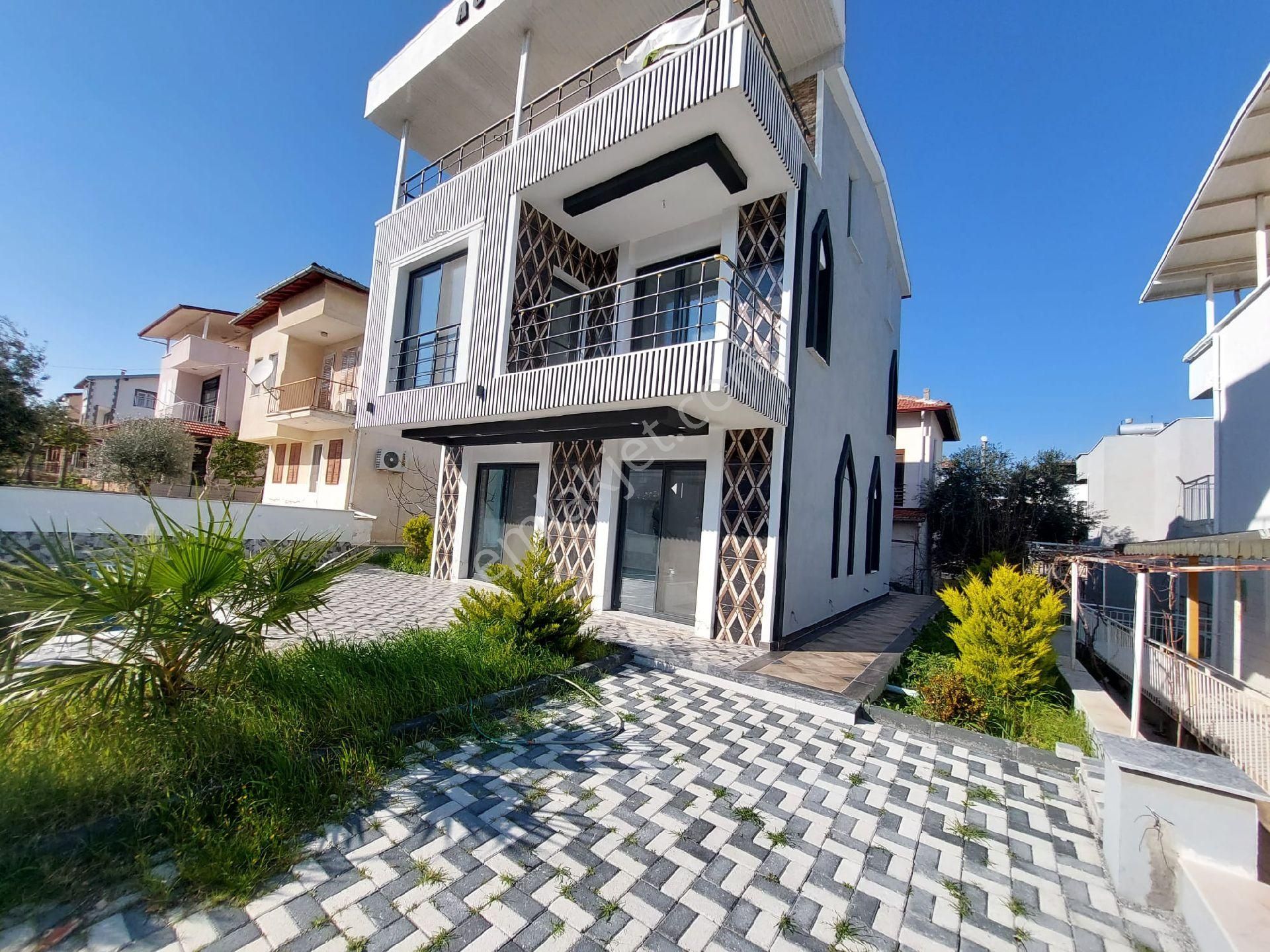 Didim Akbük Satılık Villa AKBÜK FEVZİPAŞA'DA SATILIK 6+1  HAVUZLU VİLLA 