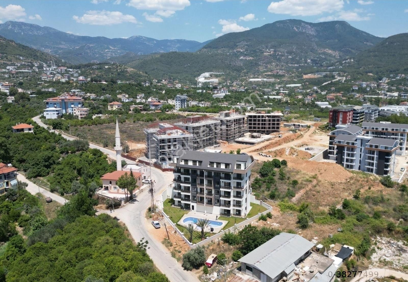 Alanya Oba Satılık Daire ALANYA OBA SATILIK DAİRE 2+1 HAVUZLU SİTEDE