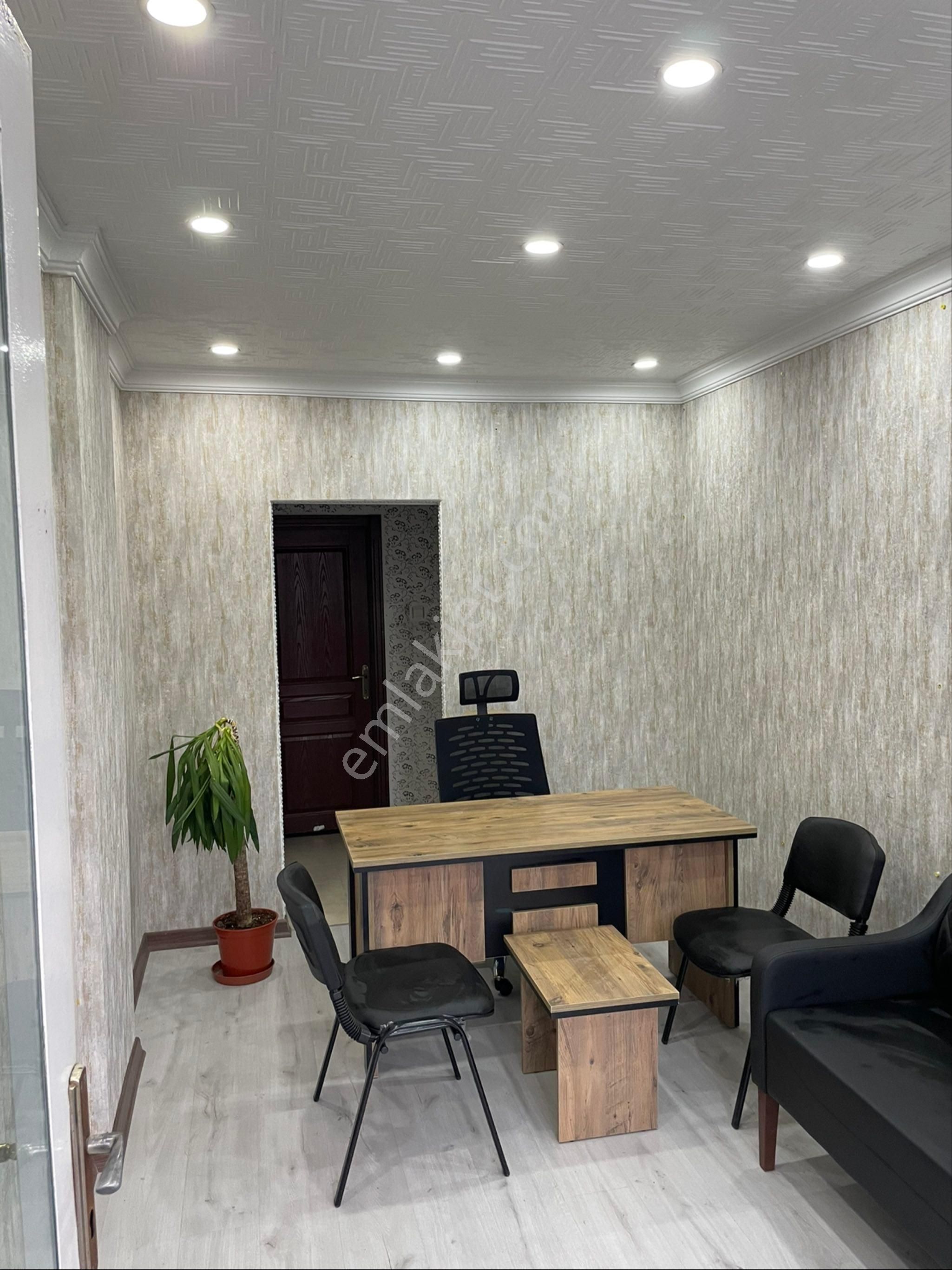 Saray Fatih Mahallesi Merkezde Sahibinden Kiralık Dükkan - Görsel 2