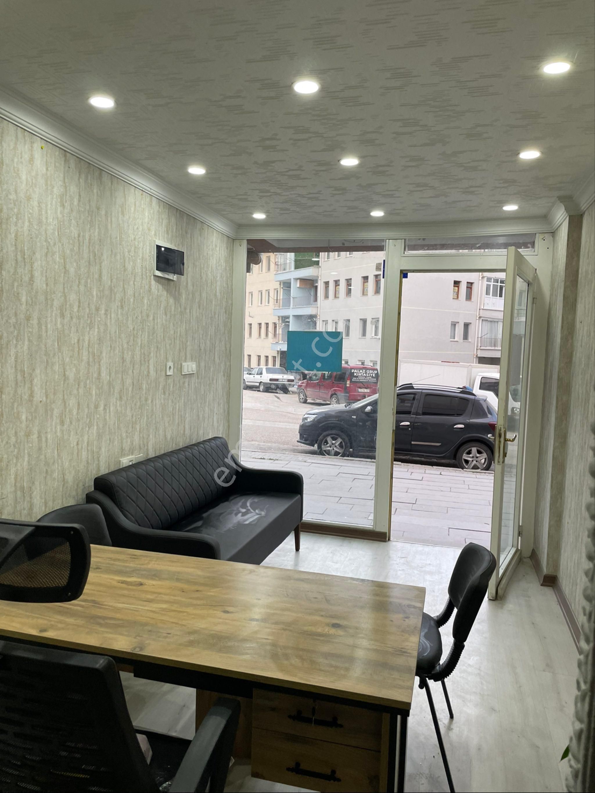 Saray Fatih Mahallesi Merkezde Sahibinden Kiralık Dükkan - Görsel 4
