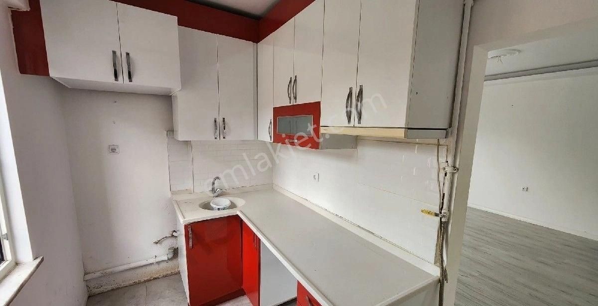 Yıldırım Karaağaç Satılık Daire İPEKÇİLİK.KARAĞAÇTA.2+1.75m.KAT.3.KOMBİLİ BAKİMLİ DAİRE