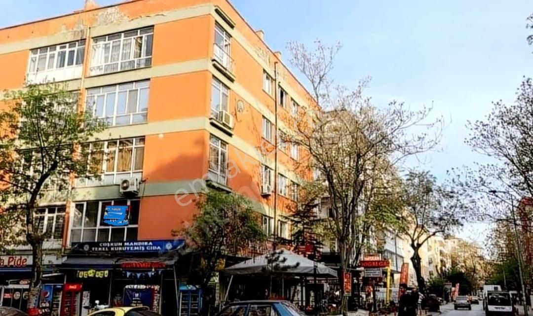 Çankaya Fidanlık Satılık Daire  Çankaya-Fidanlık Mah.120 m² 2+1,1'inci Kat Satılık Ara Kat Daire