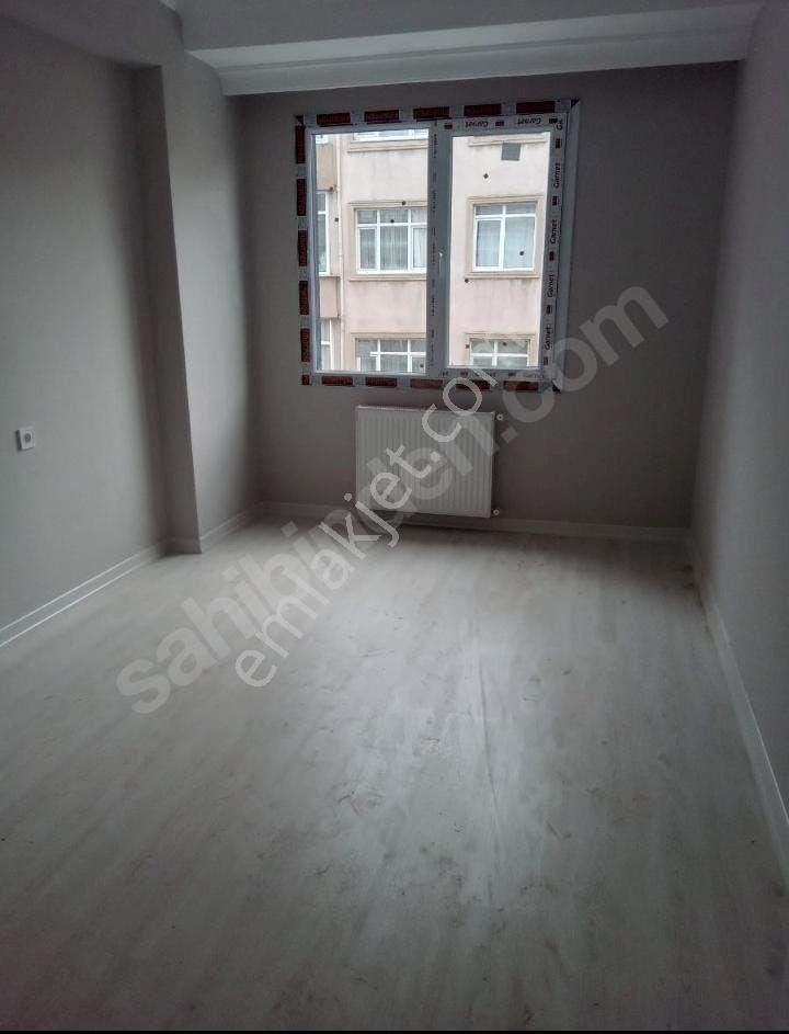 Bahçelievler Siyavuşpaşa Satılık Daire YAYLA EMEK CADDESİNDE SATILIK 3+1 LÜKS ARAKAT SIFIR DAİRE