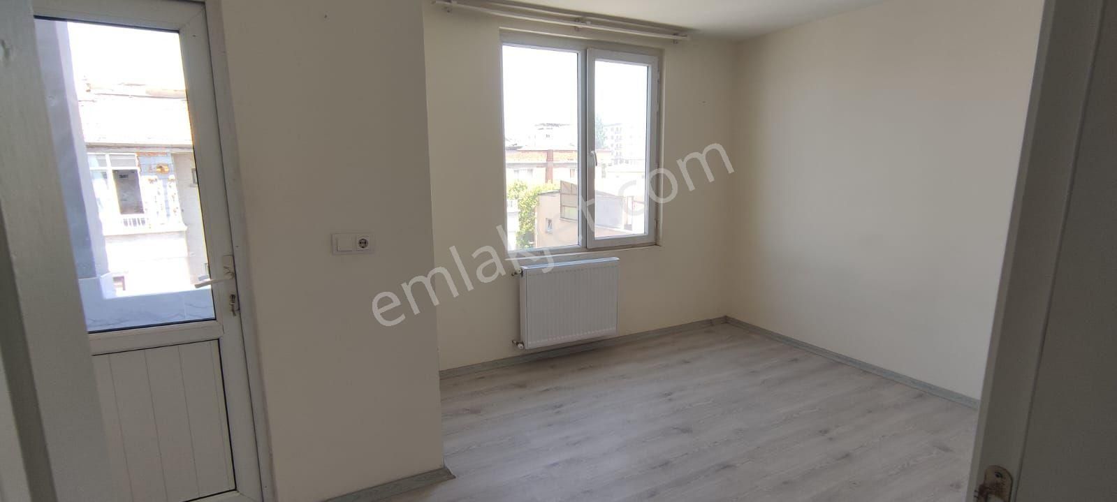 Şahinbey Yeditepe Kiralık Daire ÜNİVERSİTE KARŞISI AİLE BİNASINDA KİRALIK 1+0