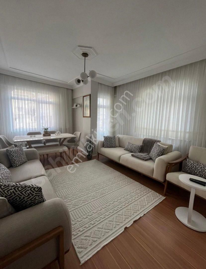 Güngören Merkez Kiralık Daire ATABAY EMLAK’TAN MERKEZ MAH 2+1 ARA KAT MASRAFSIZ KİRALIK DAİRE