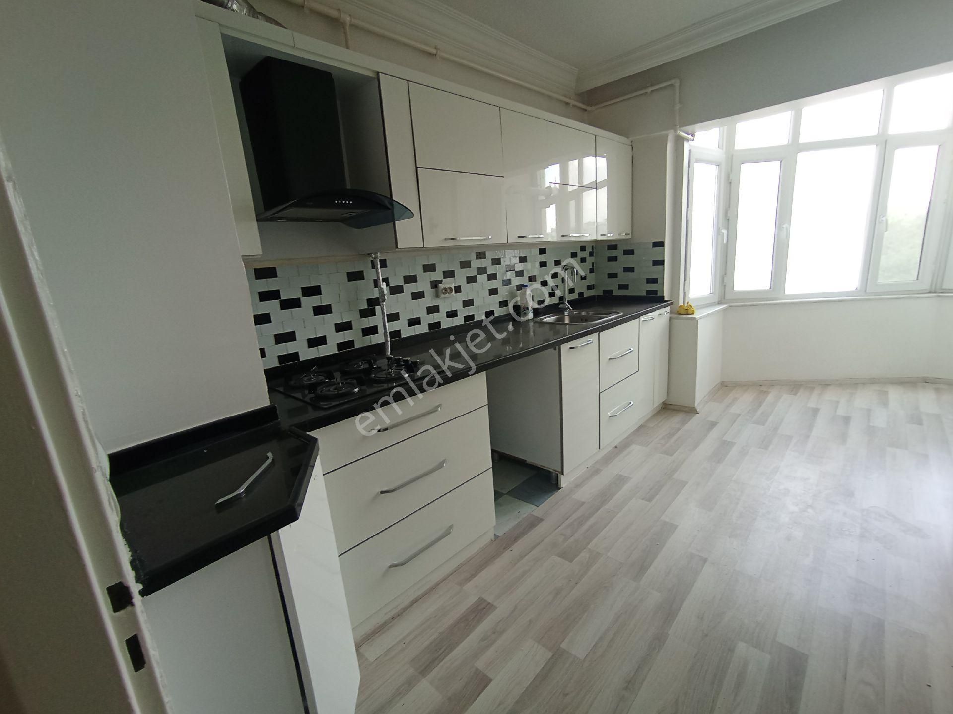 Yenişehir Yenişehir Satılık Daire ADLİYE ARKASI 3+1 LÜKS DAİRE