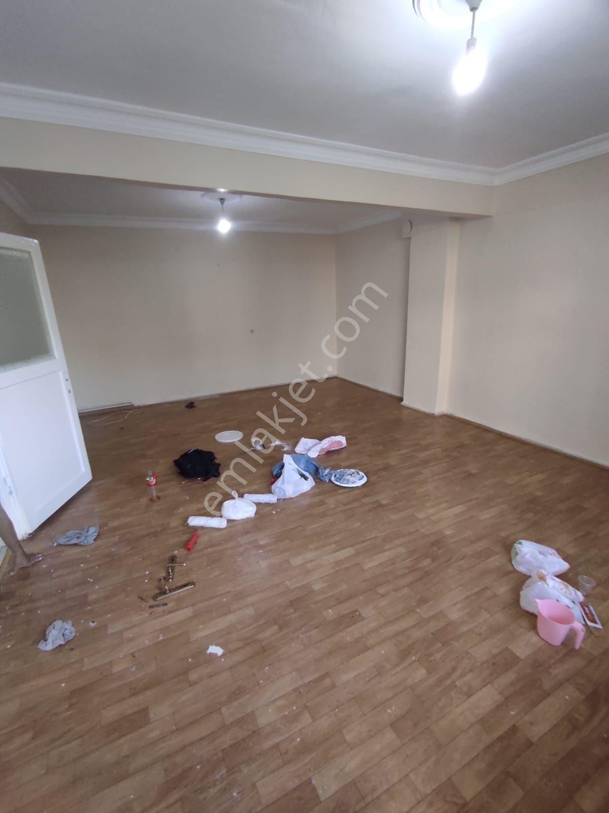 Arnavutköy Arnavutköy Merkez Kiralık Daire ARNAVUTKÖY MERKEZDE KİRALIK 2+1 ARA KAT DAİRE 