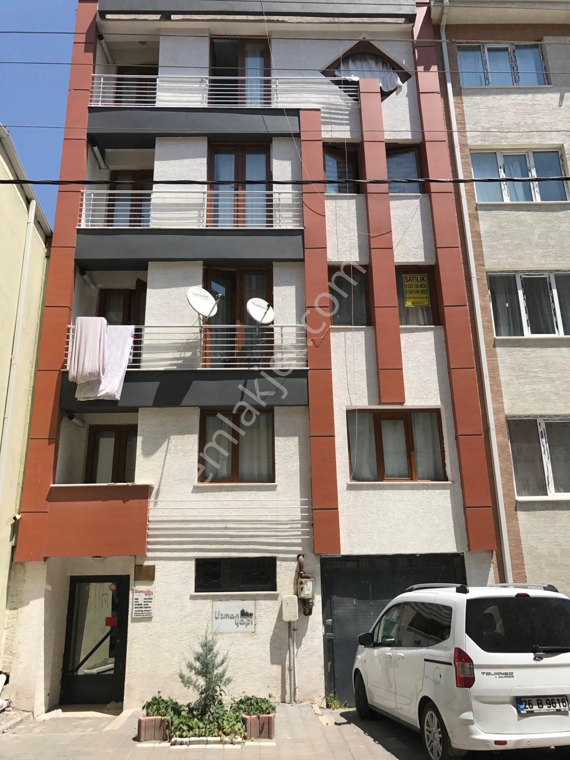 Tepebaşı Eskibağlar Kiralık Daire SAHIBINDEN KIRIMLIER SOKAKTA ISKANI ALINMIS KOMBILI DAIRE.