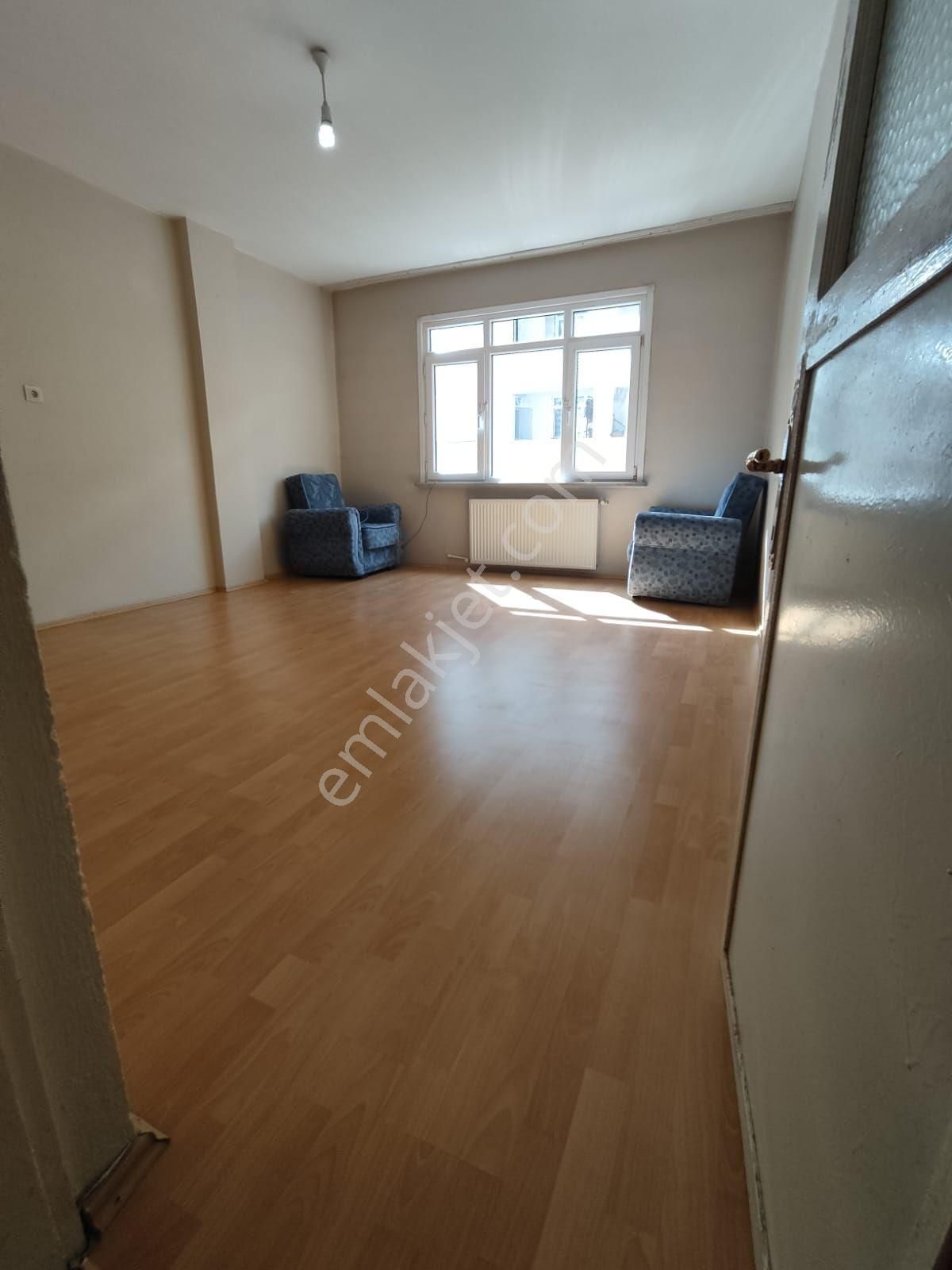 Esenyurt Namık Kemal Metrobüse Yakın Kiralık Daire Esenyurt Namık Kemal Mahallesi kiralık 2+1