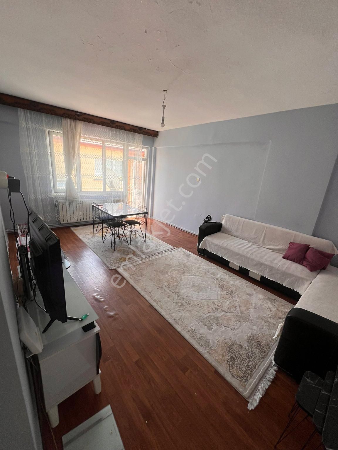 Odunpazarı Kurtuluş Satılık Daire KURTULUŞ MAHALLESİ BAKIMLI 3+1 SATILIK DAİRE