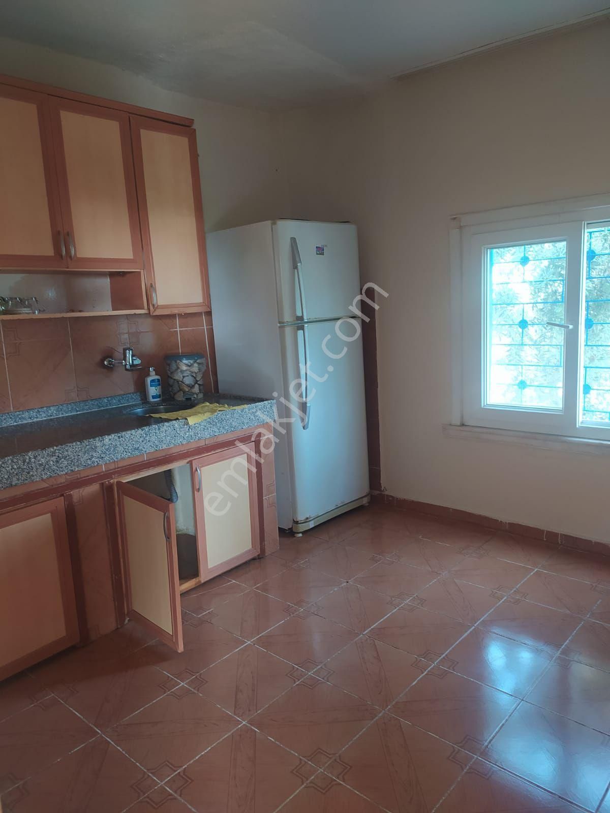 Erdemli Ayaş'ta Kiralık Eşyalı Daire - Görsel 4